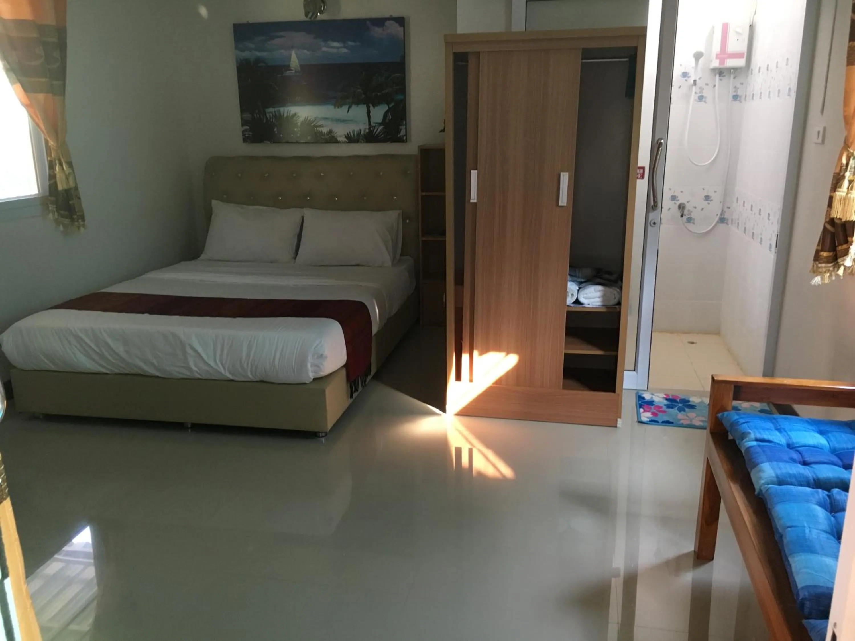 Bed in บุญจินดา รีสอร์ท