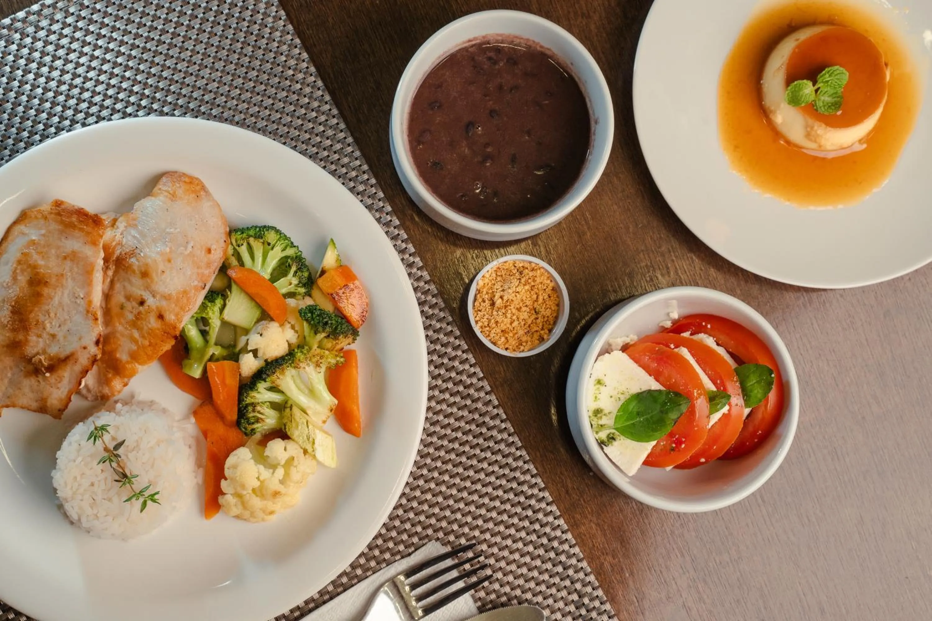 Restaurant/places to eat in Interclass Florianópolis