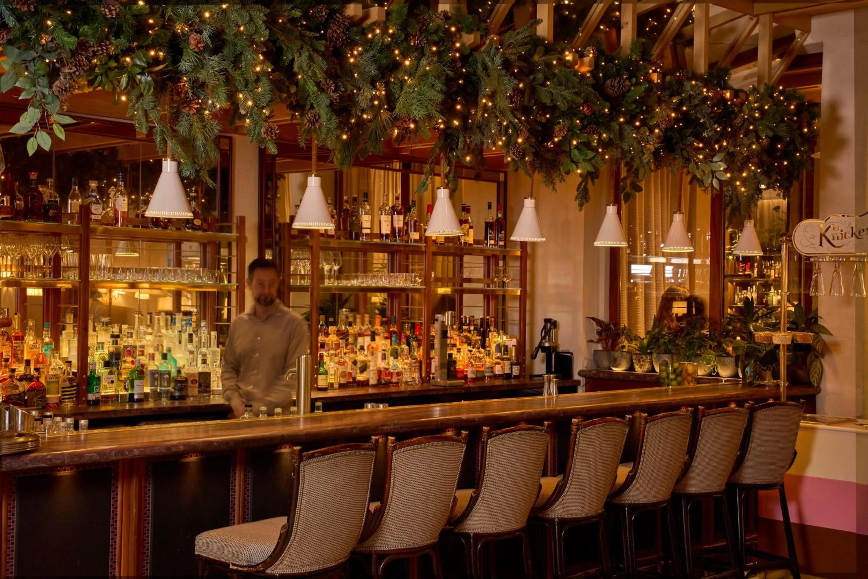 Restaurant/places to eat in 1 Hotel Mayfair