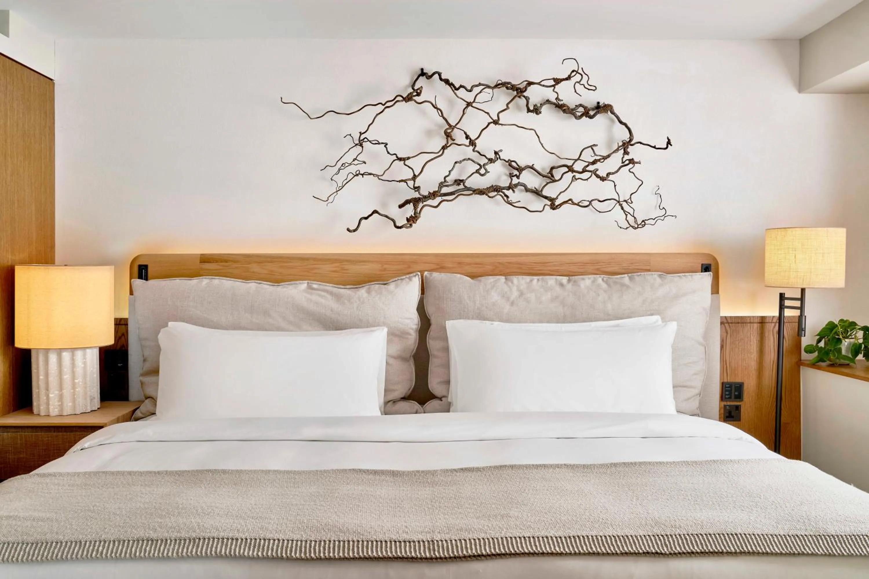 Bed in 1 Hotel Mayfair