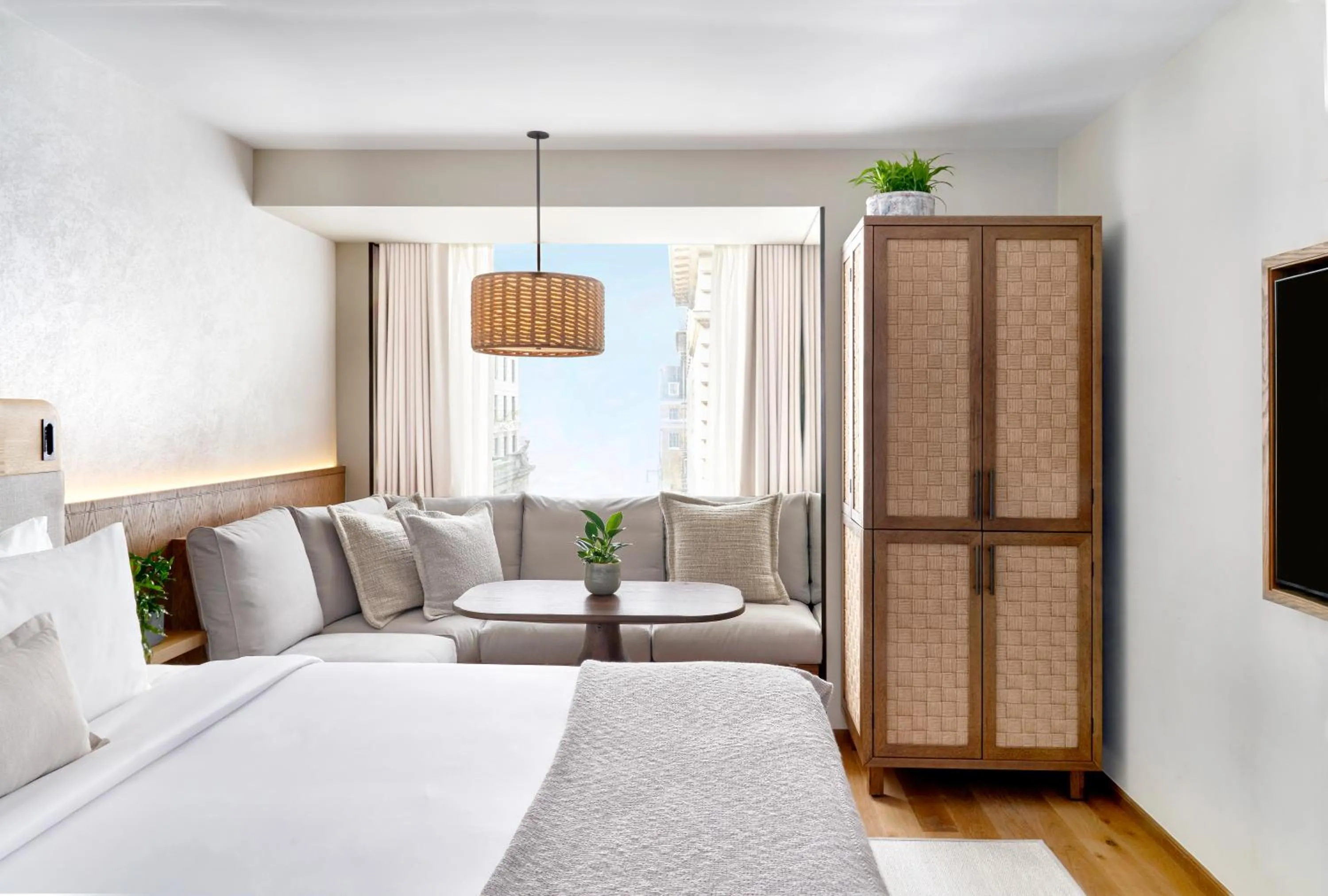 Lounge King in 1 Hotel Mayfair