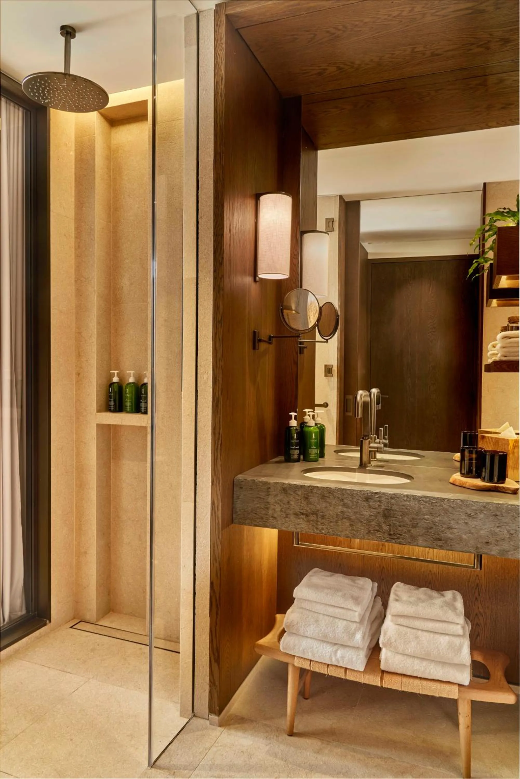 Bathroom in 1 Hotel Mayfair