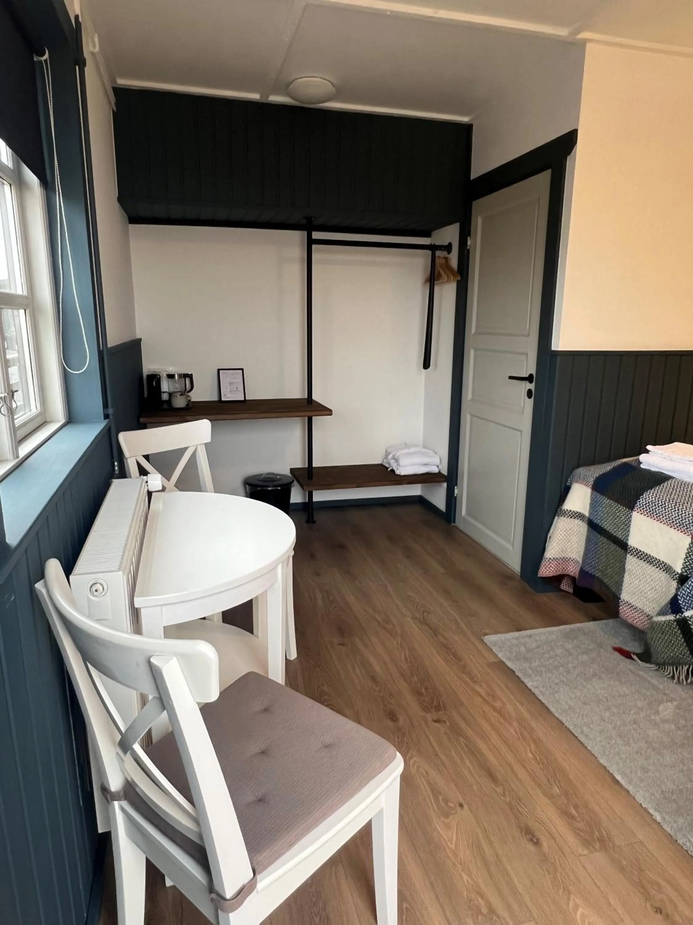 Bedroom in Aurora Lodge Hotel