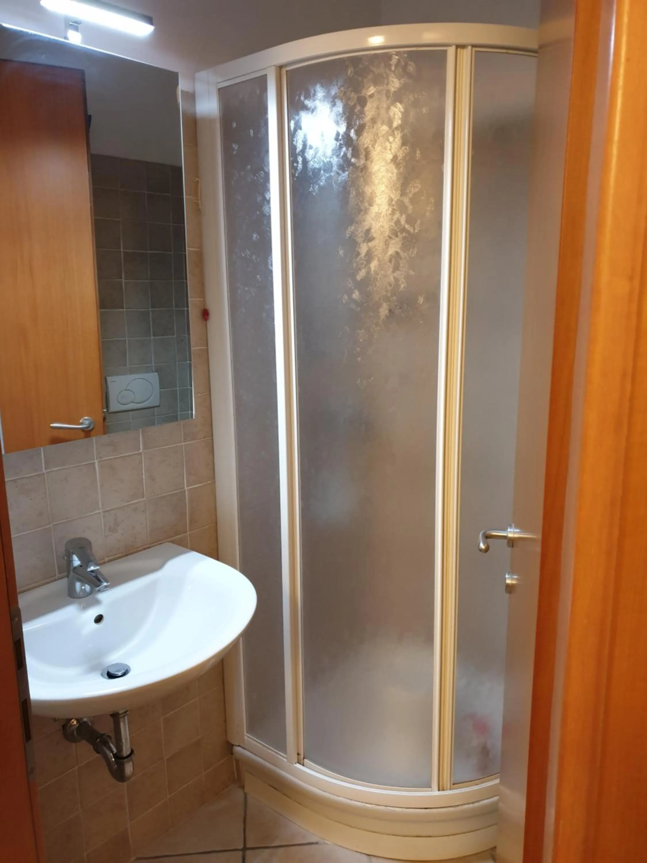 Shower in B&B ALDA