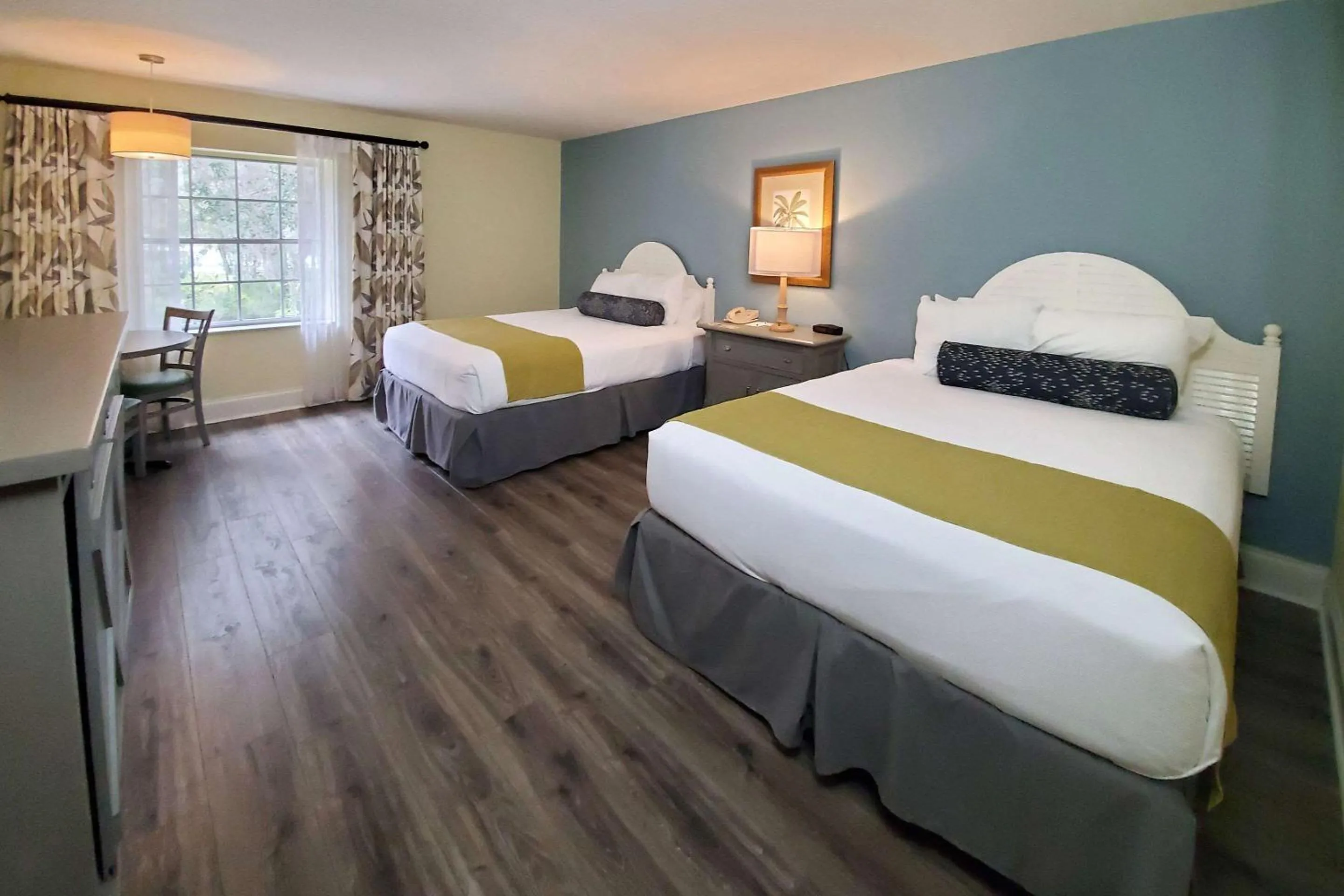Bedroom in Plantation Resort on Crystal River, Ascend Hotel Collection