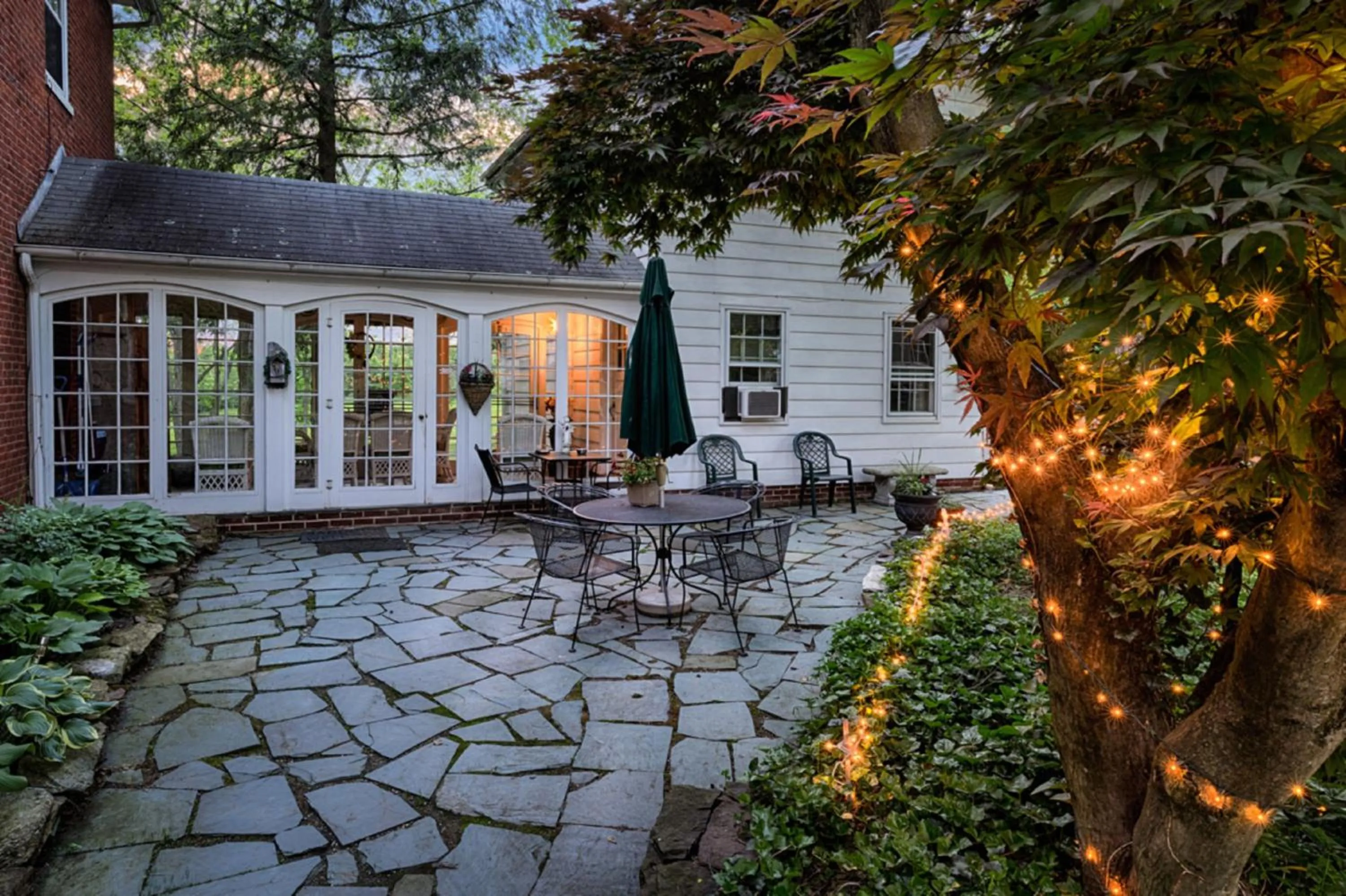 Patio in Lightner Farmhouse B&B