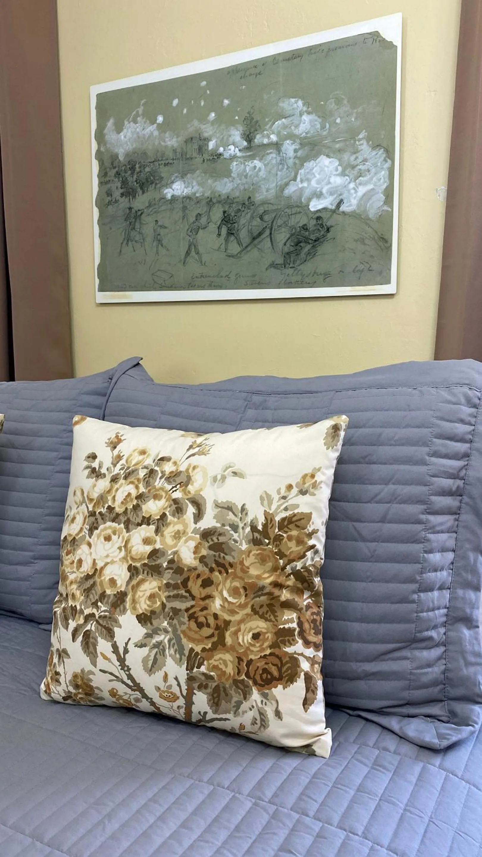 Decorative detail in Lightner Farmhouse B&B