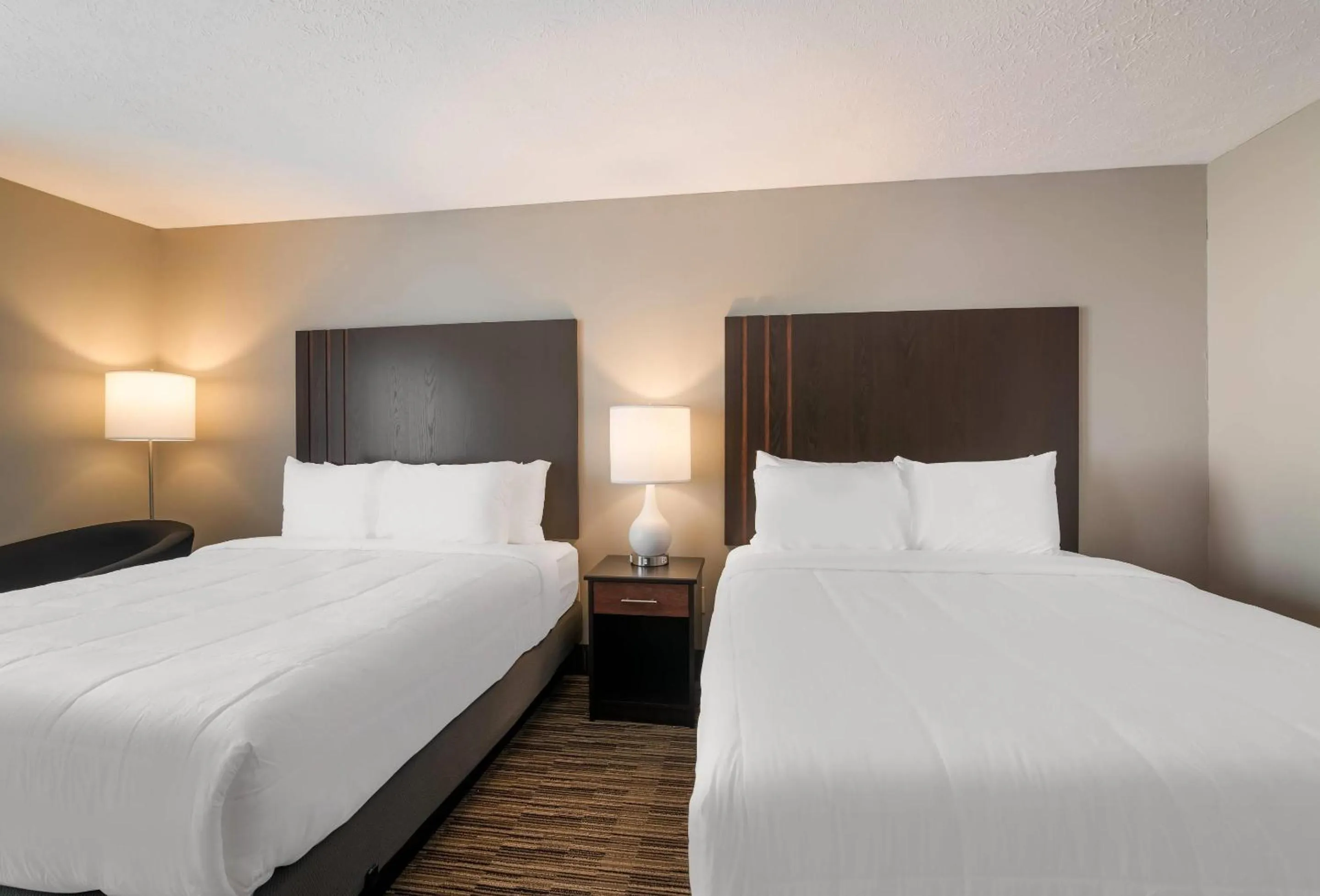 Bedroom, Bed in Quality Inn & Suites South Portland