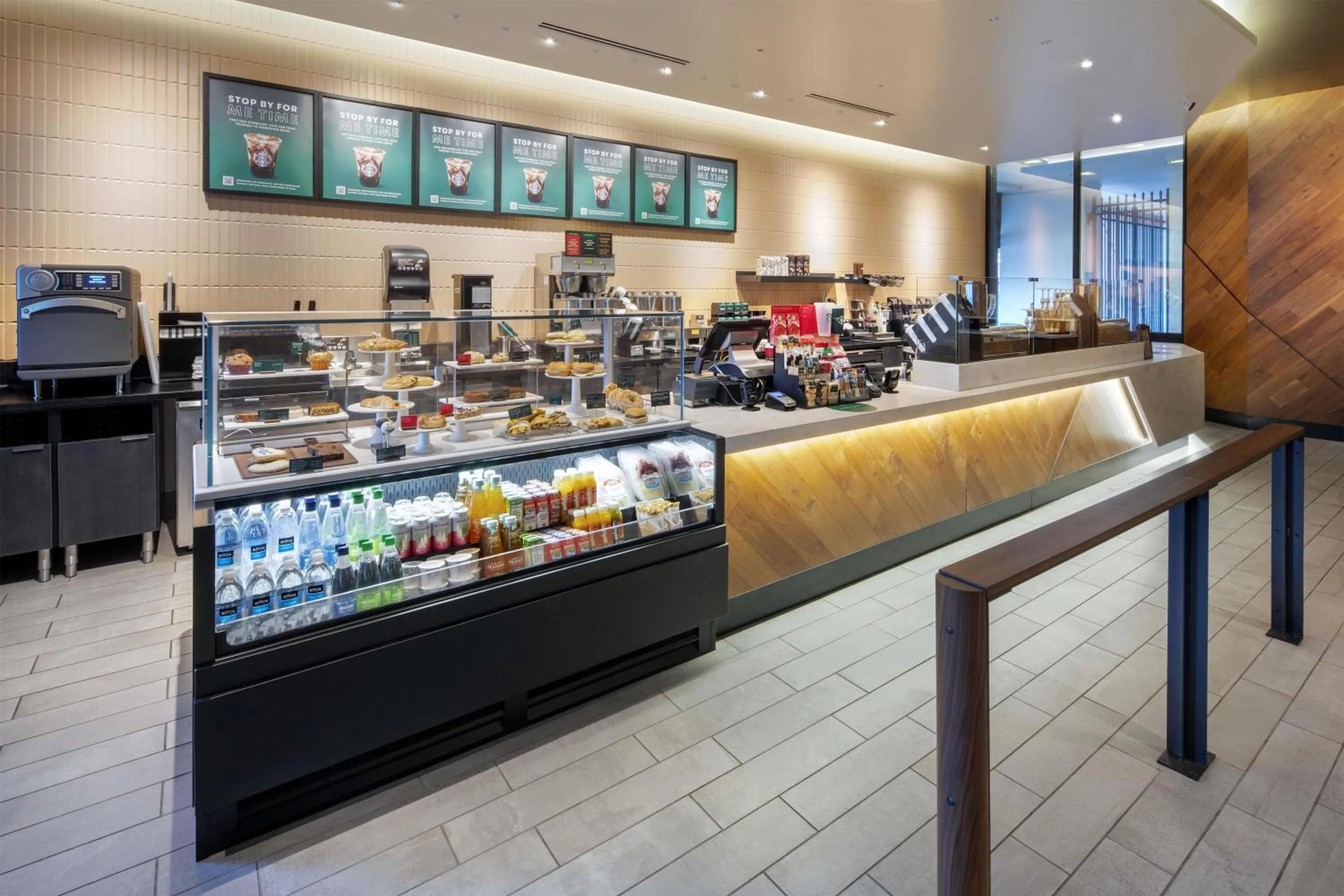 Restaurant/places to eat in Hyatt Regency Milwaukee