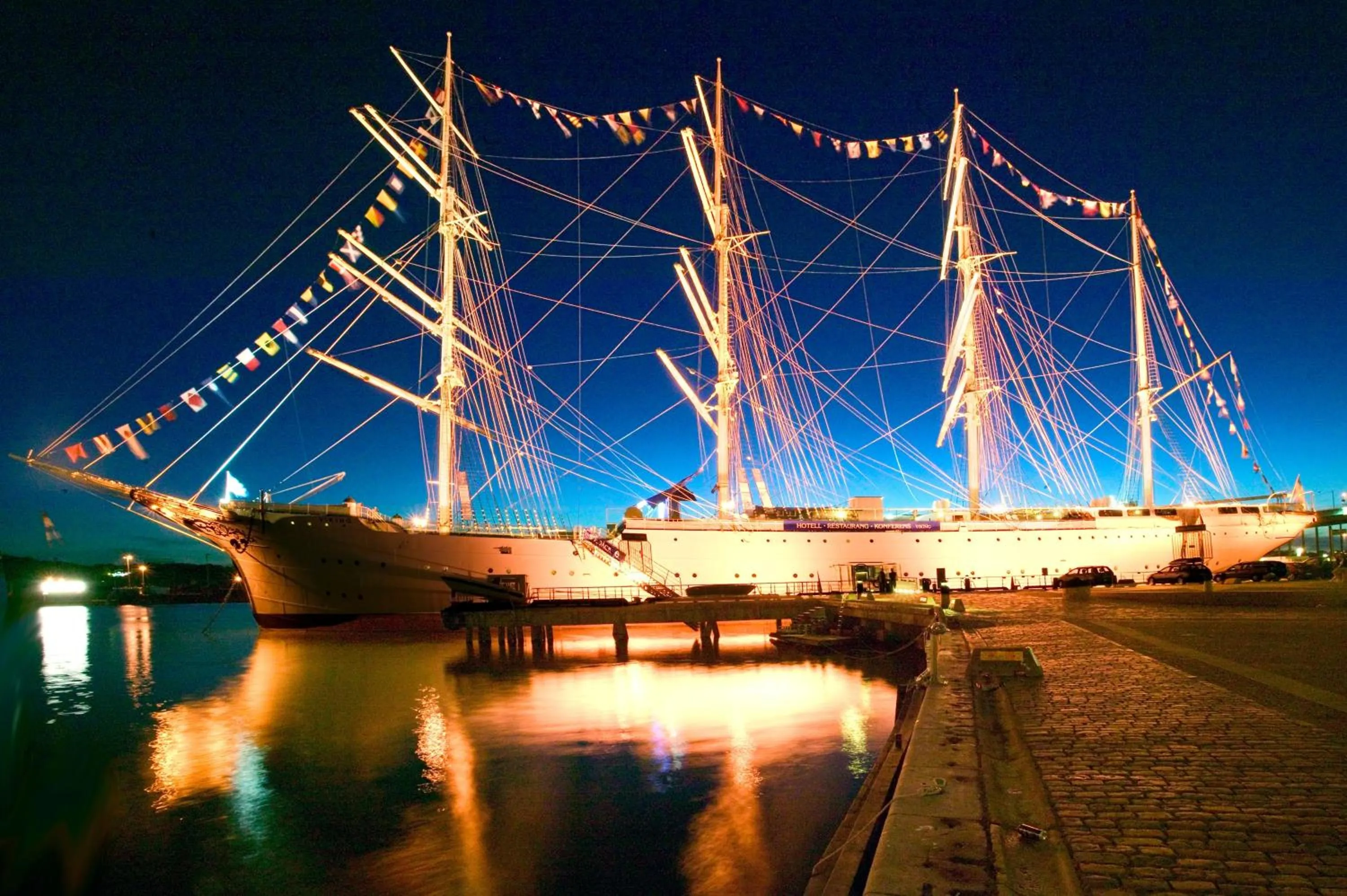 Nearby landmark in Hotel Barken Viking