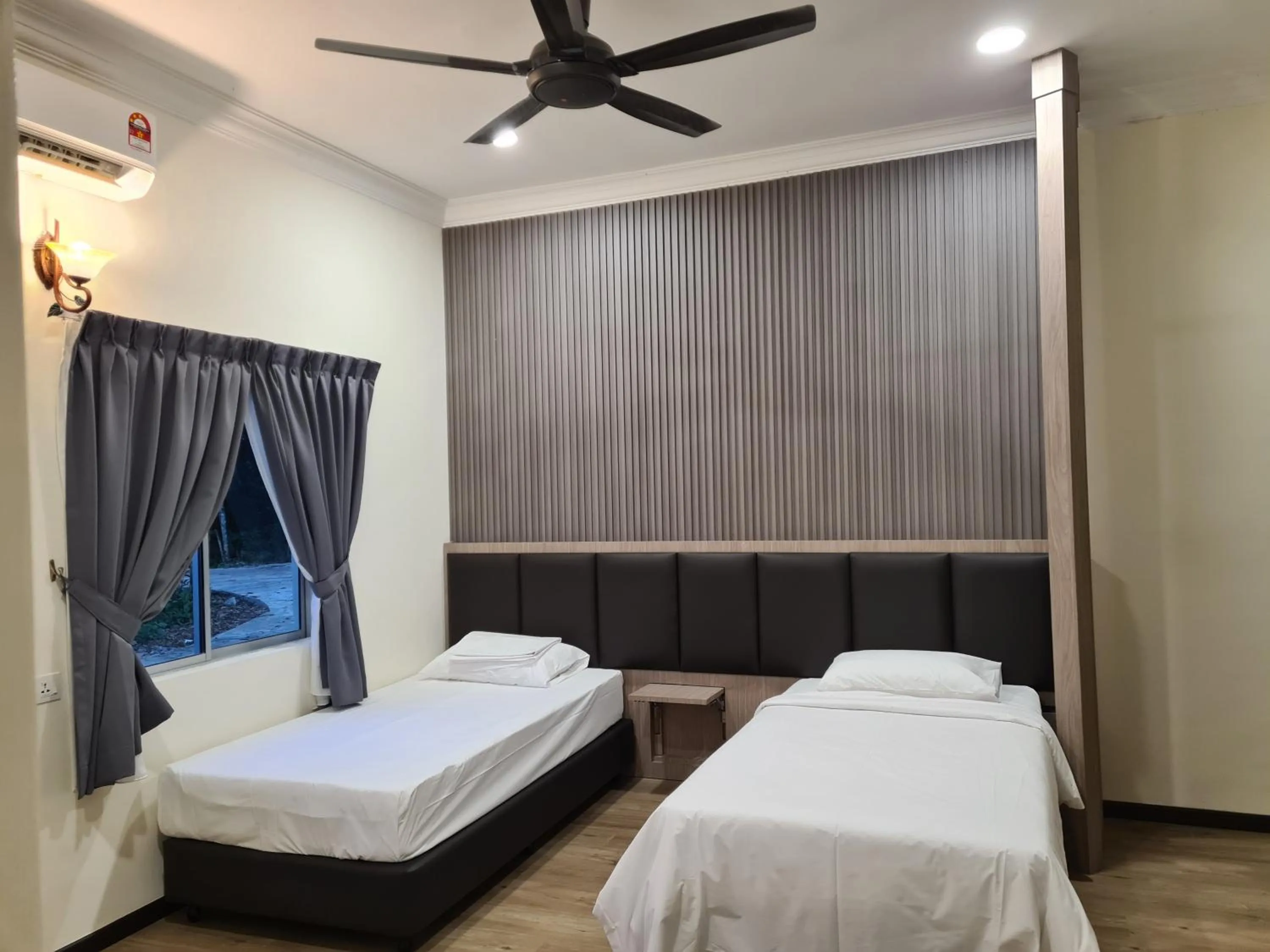 Bed in Sabah Tea Resort