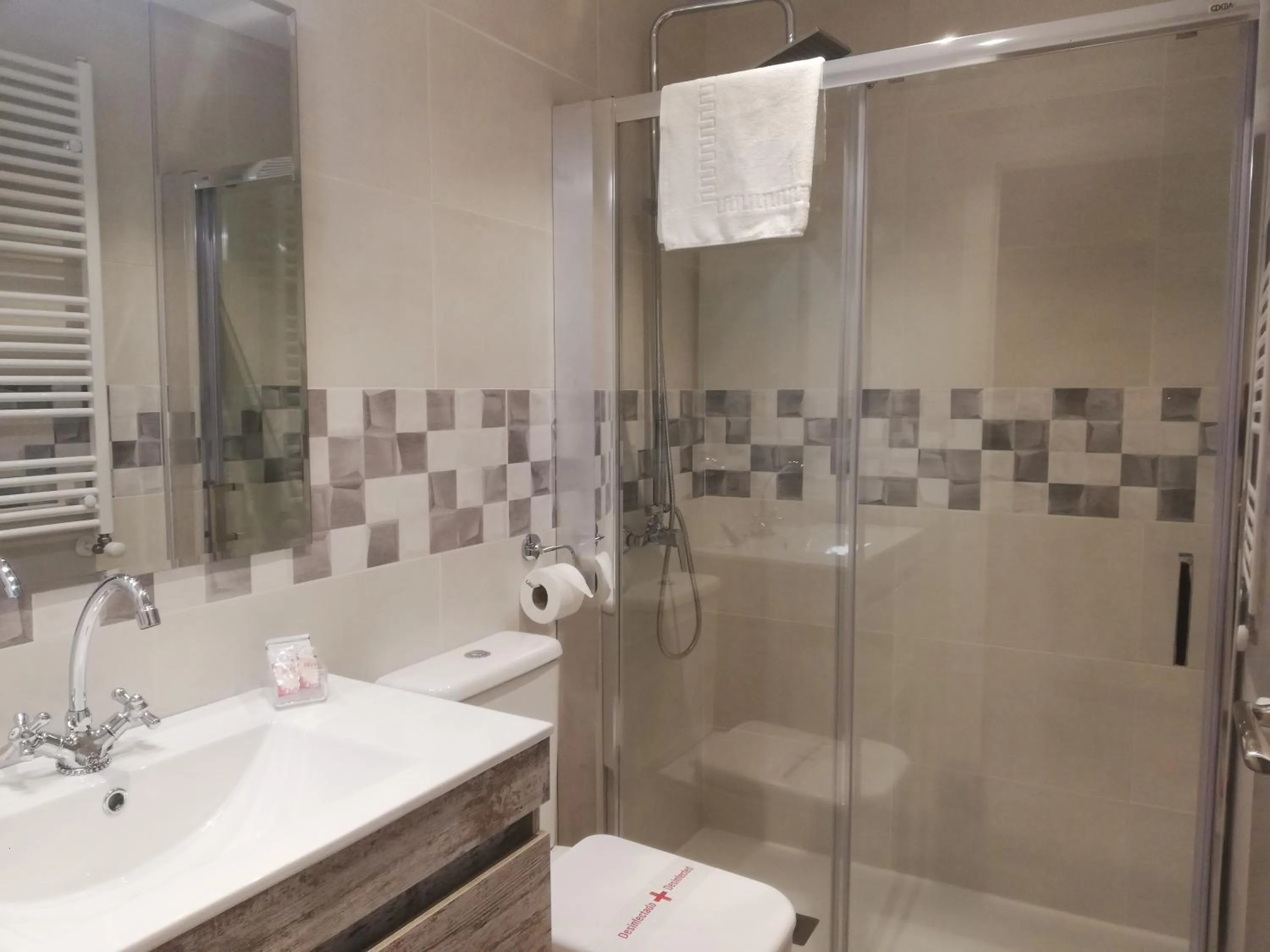 Bathroom in El Cantil