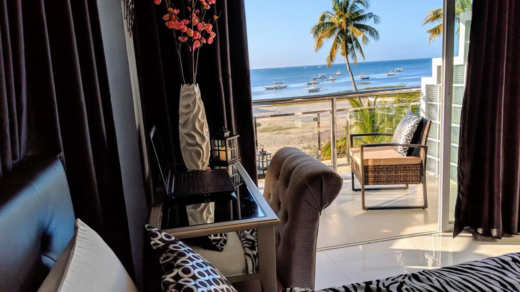 Balcony/Terrace in Bohol South Beach Hotel