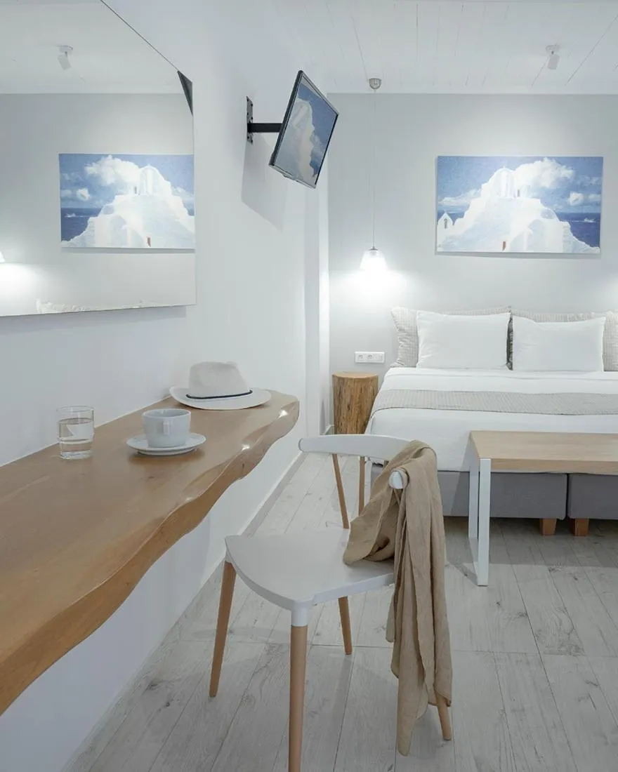 Bed in Mykonos Essence Adults Only