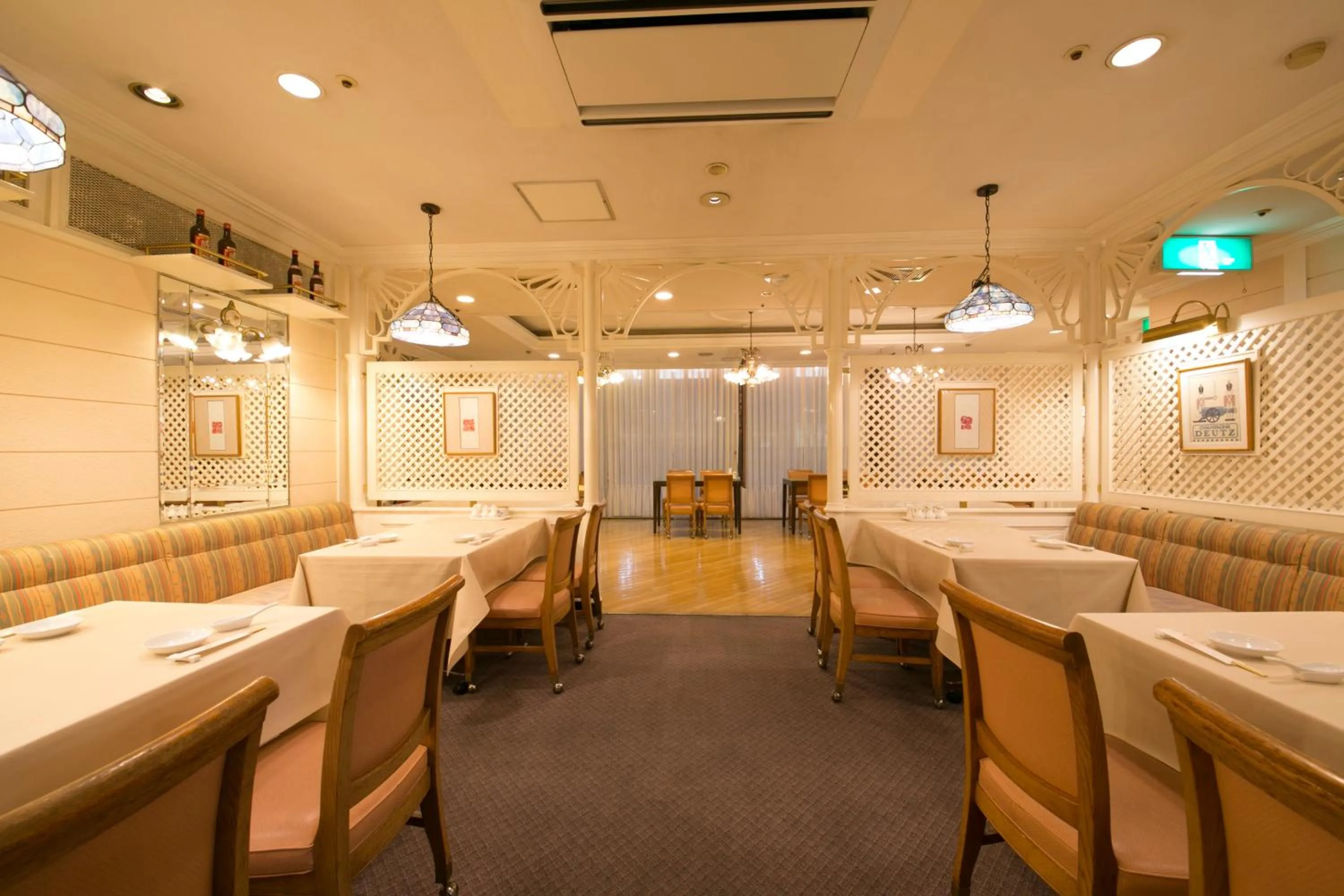 Restaurant/places to eat in Tottori Washington Hotel Plaza