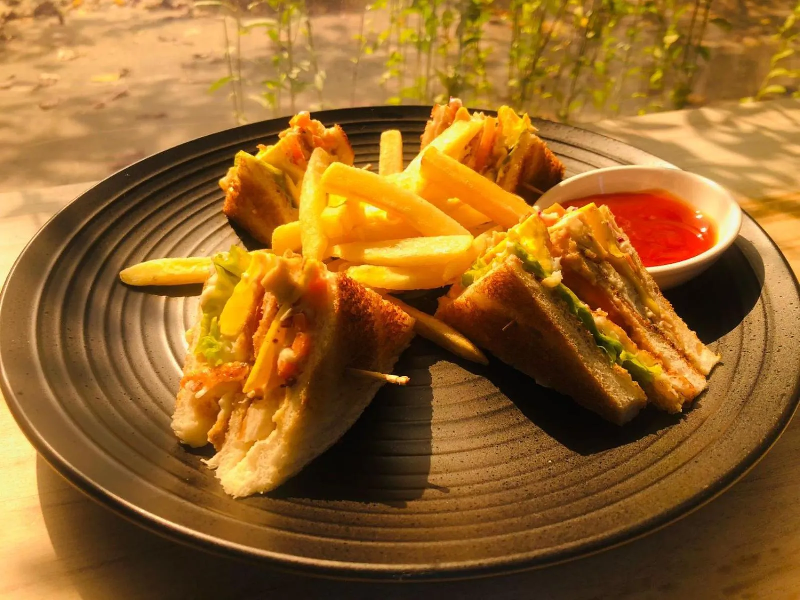 Restaurant/places to eat in Angam Villas Colombo