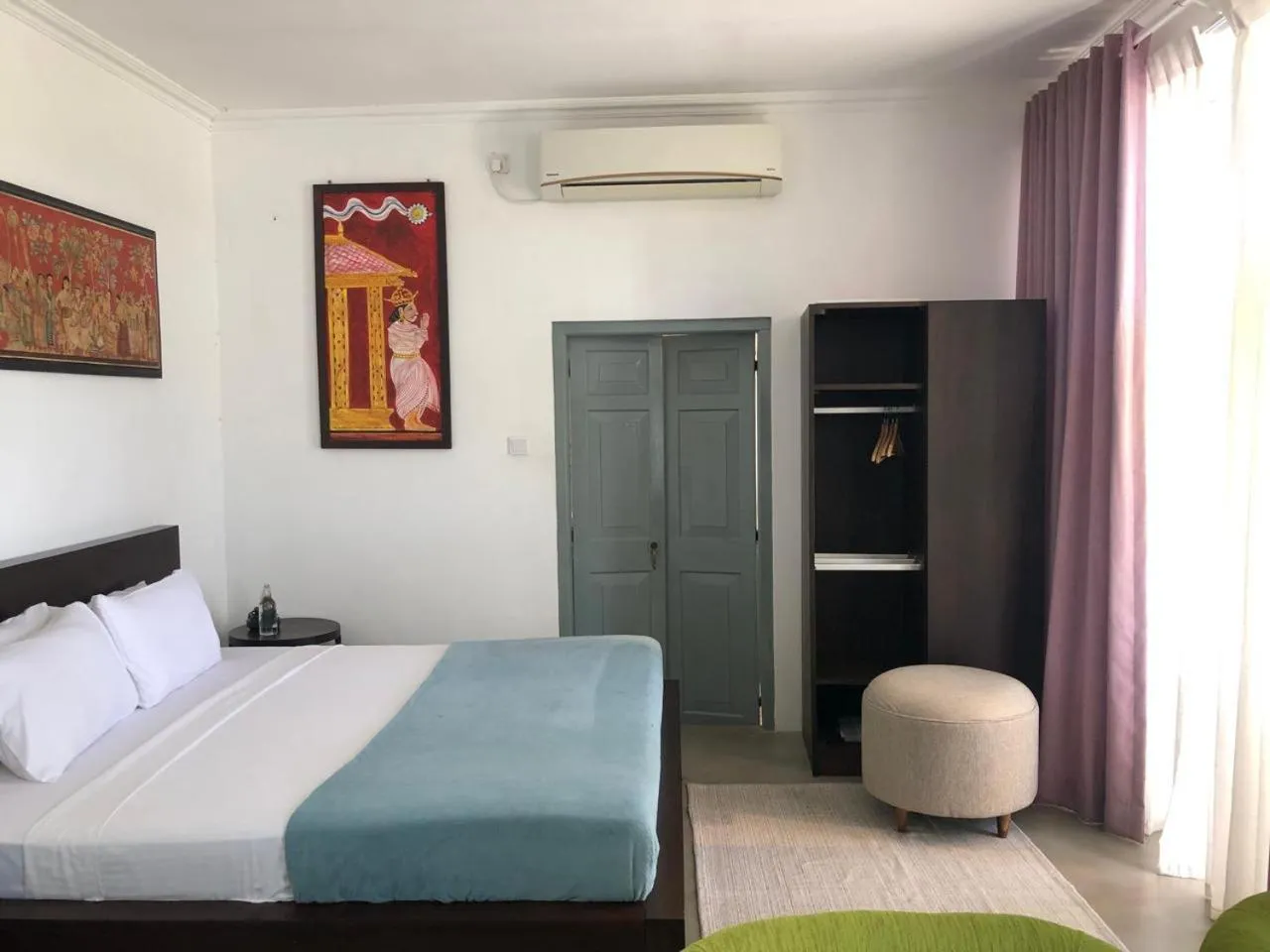 Bed in Angam Villas Colombo