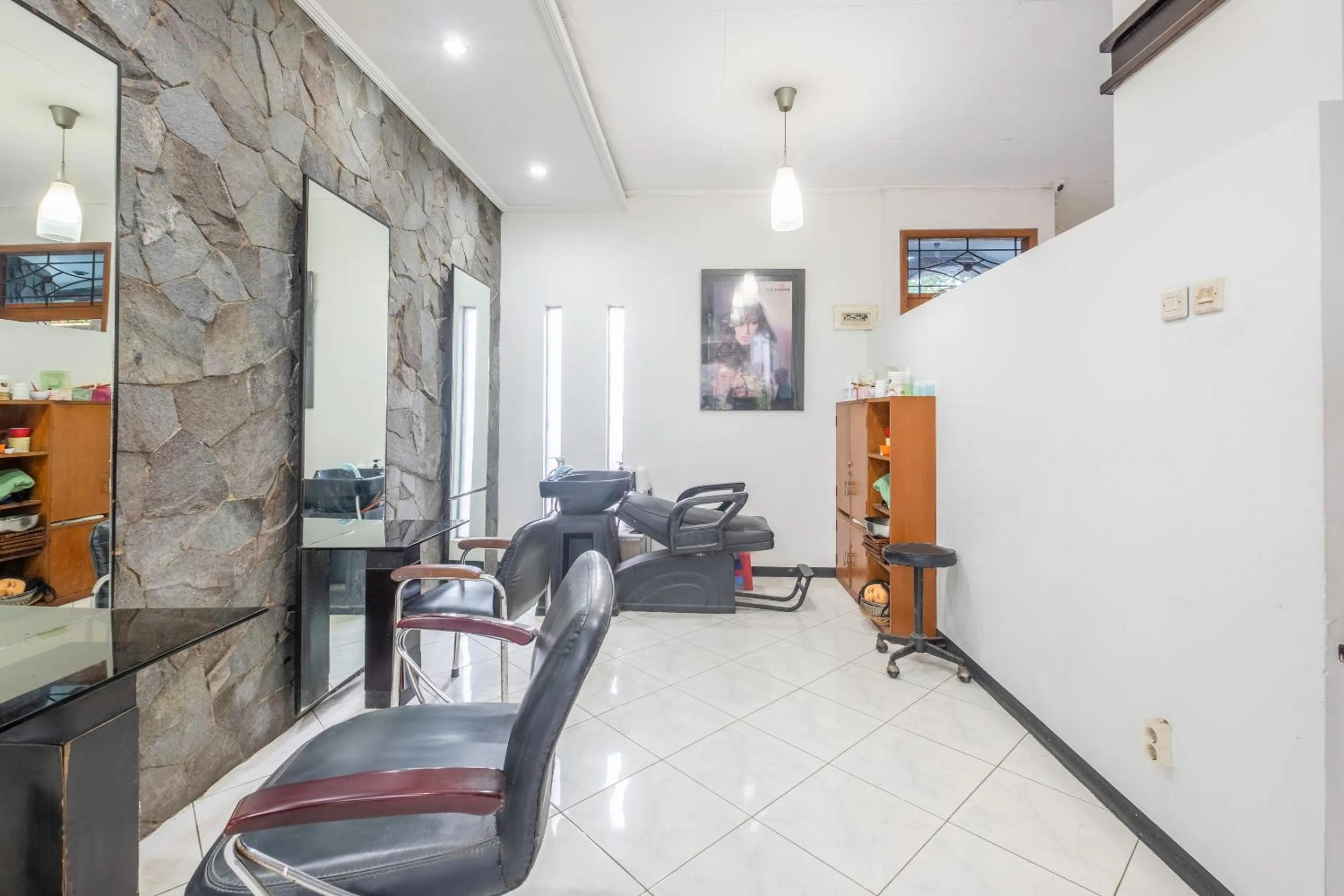 Spa and wellness centre/facilities in Imelda Residence Setrasari RedPartner