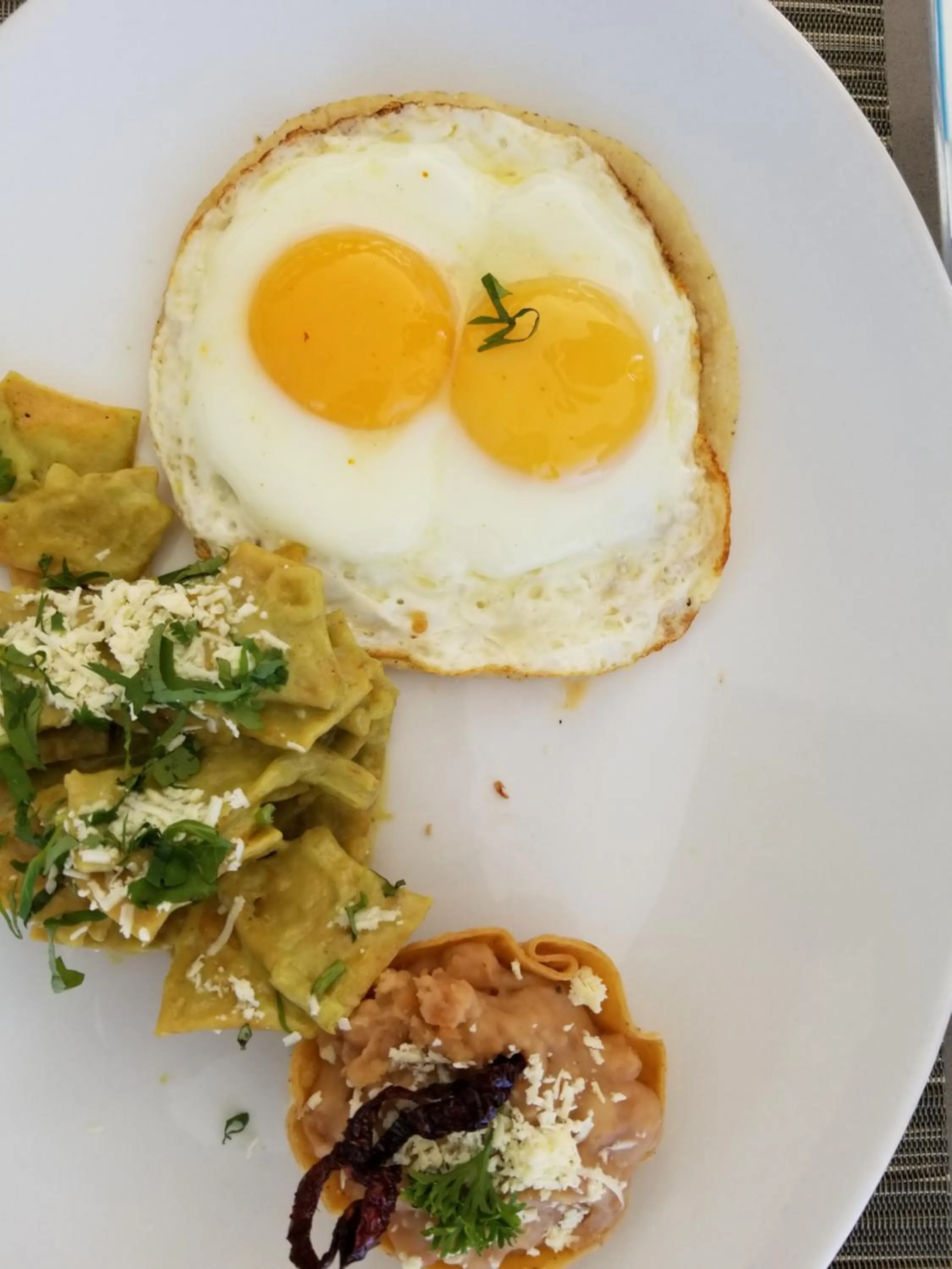 Breakfast in INN AT WAWANISSEE POINT