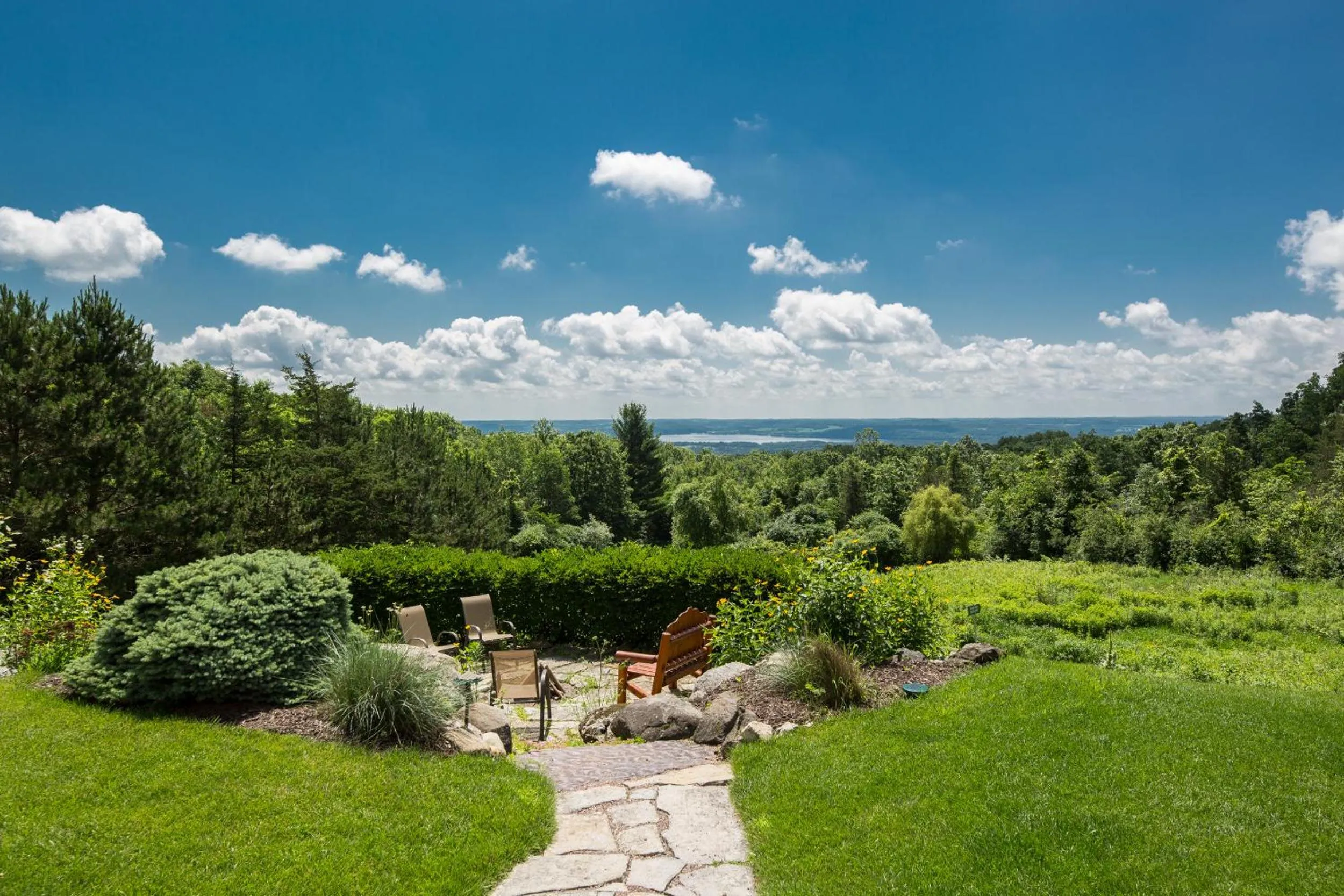 Property building in INN AT WAWANISSEE POINT