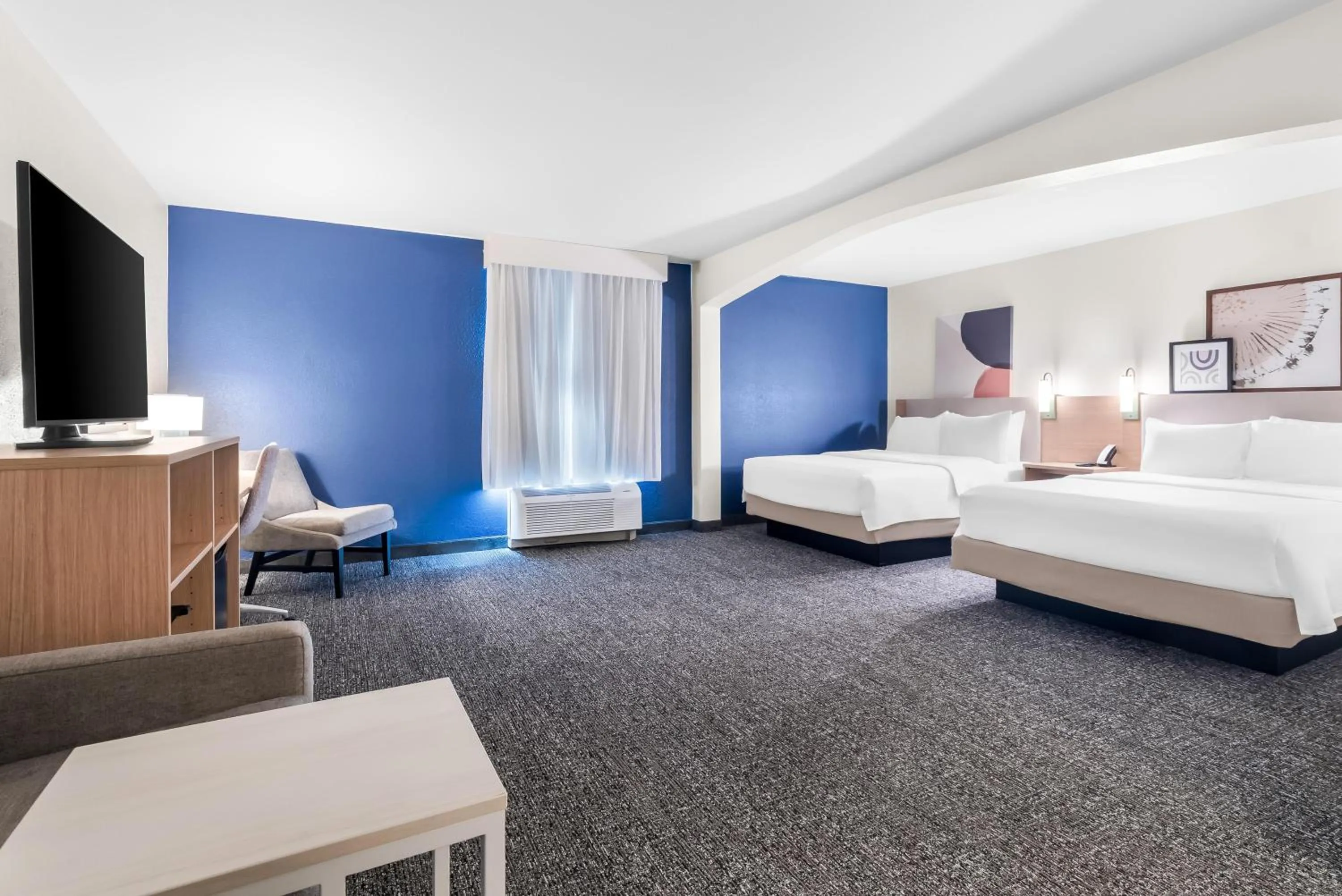 Bed in Spark by Hilton Kimball