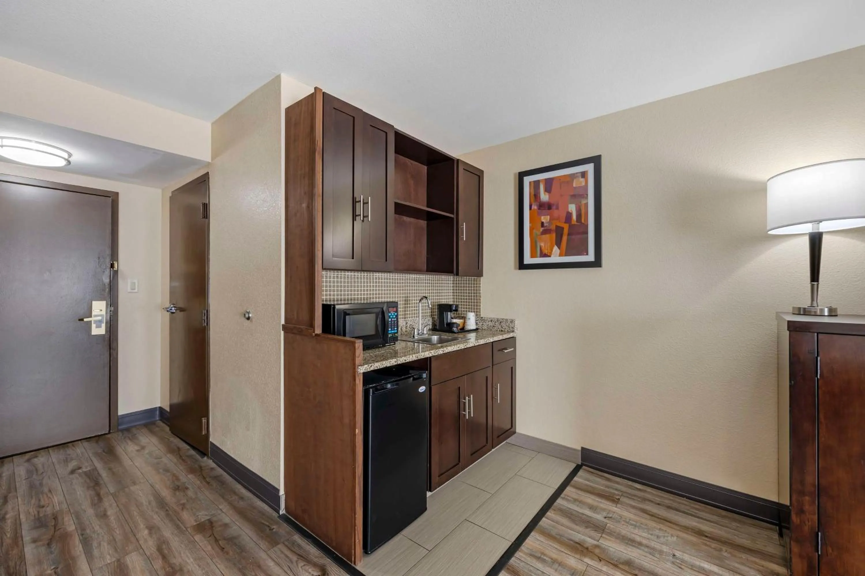 Photo of the whole room in Best Western Kimball Inn