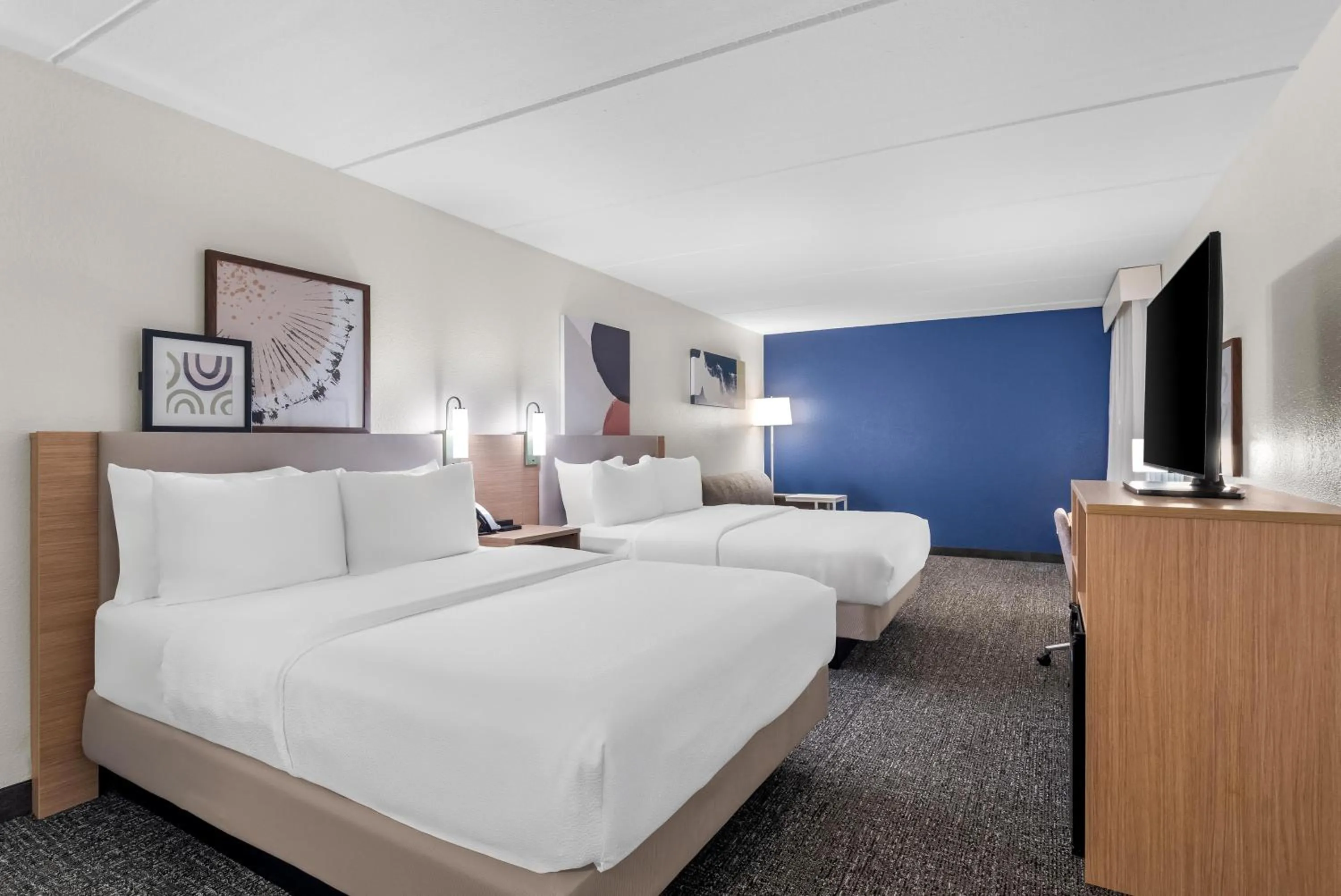 Bed in Spark by Hilton Kimball