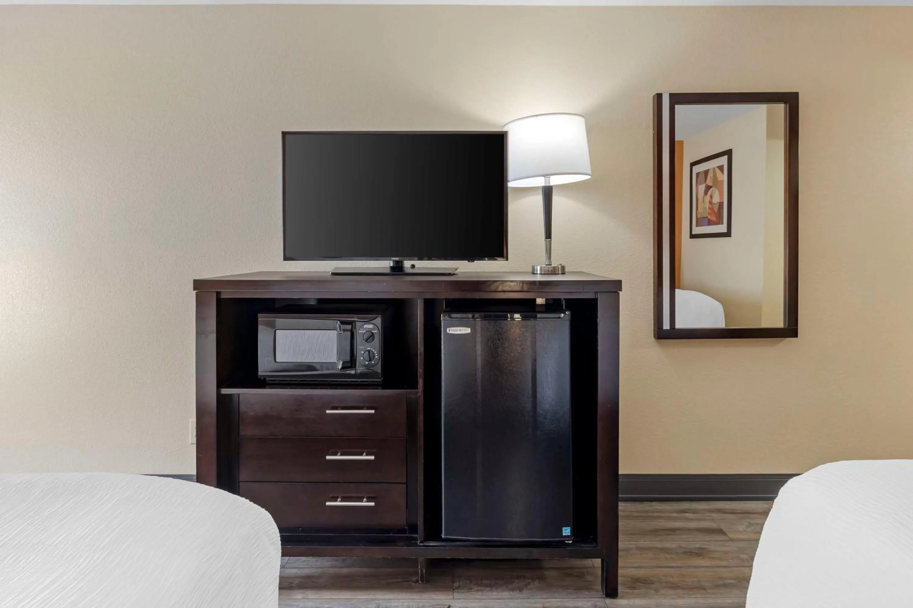 Bedroom, Bed in Best Western Kimball Inn