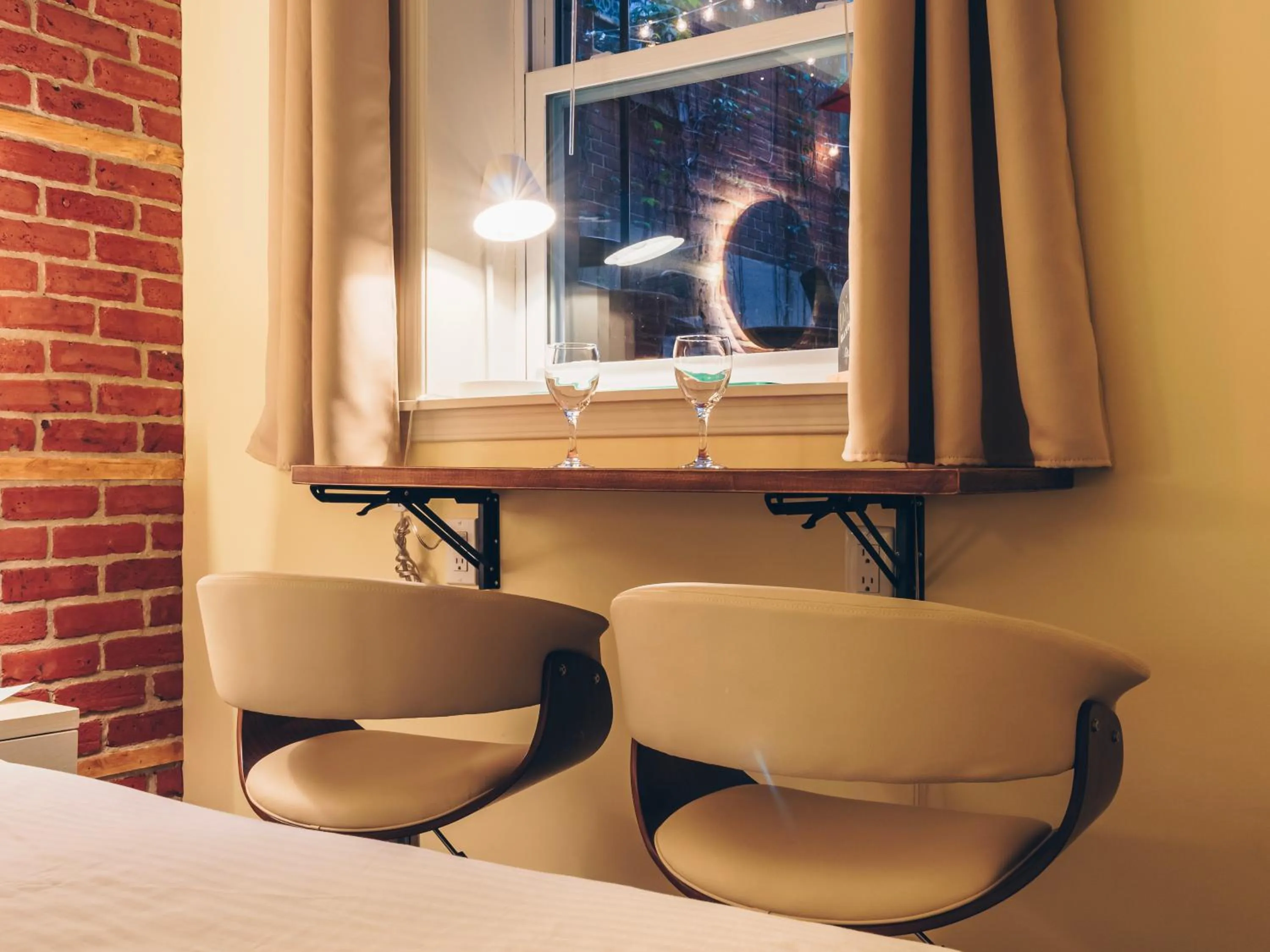 Seating area in Auberge aux Deux Lions