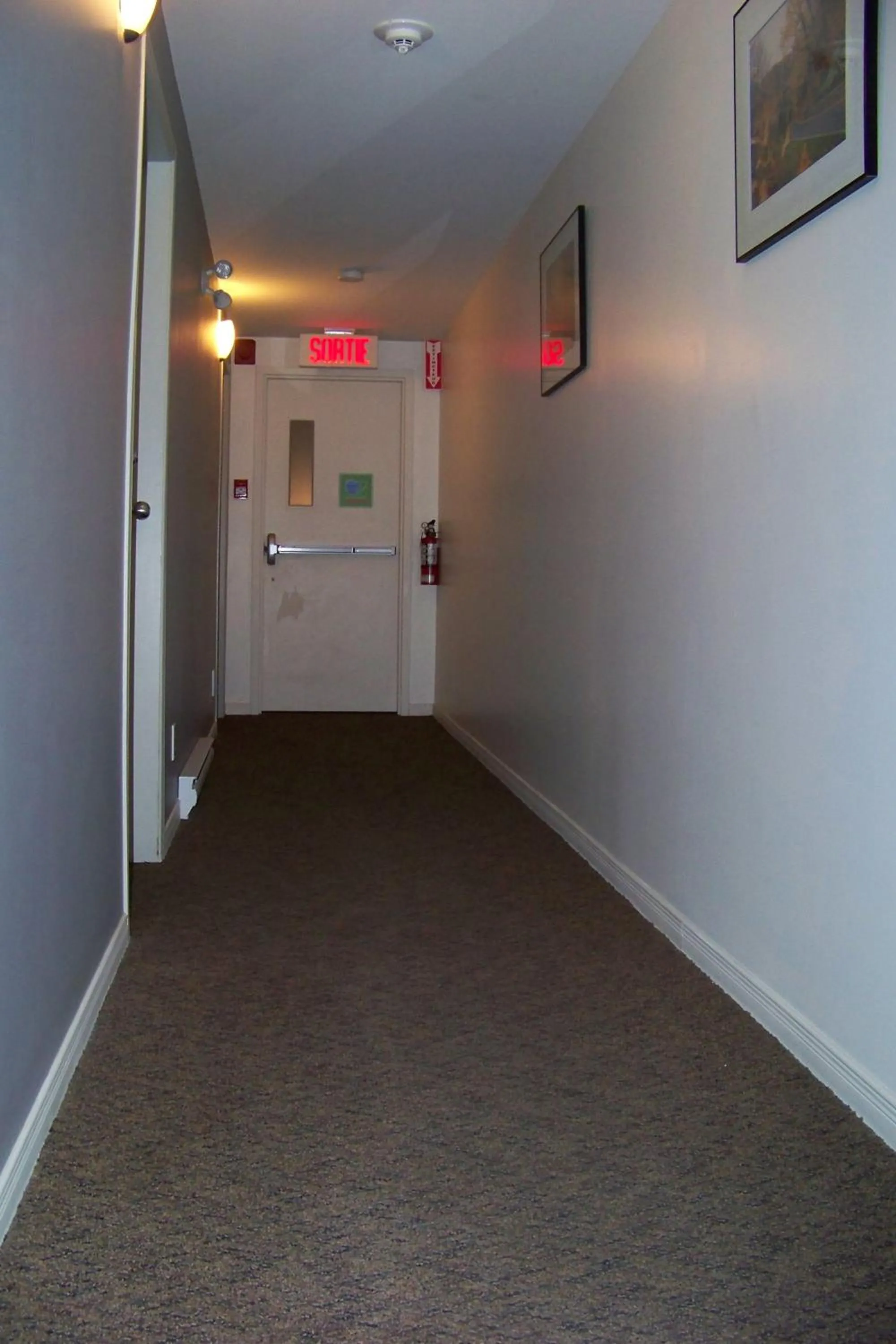 Property building in Auberge aux Deux Lions