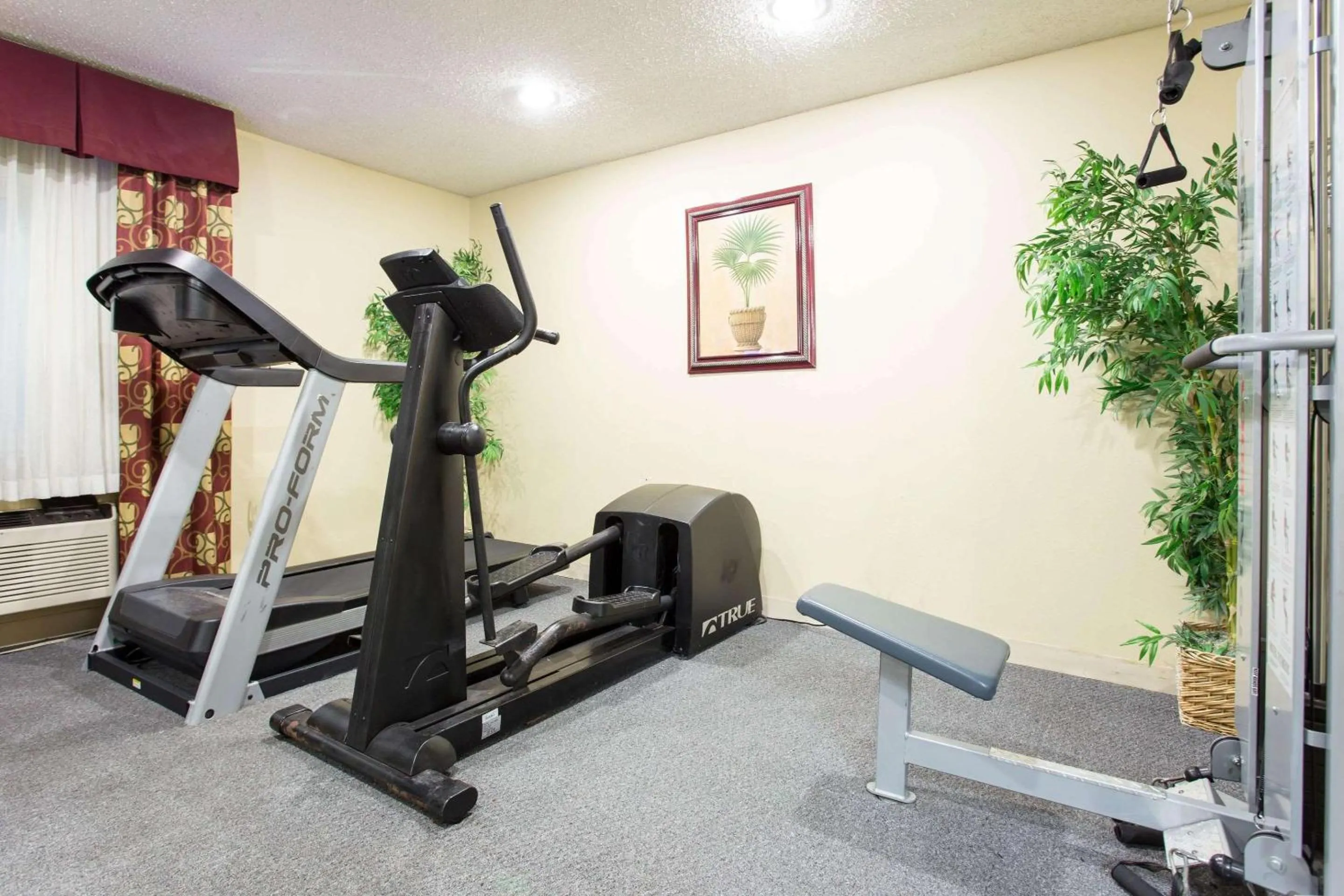Fitness centre/facilities in Comfort Inn Columbia West