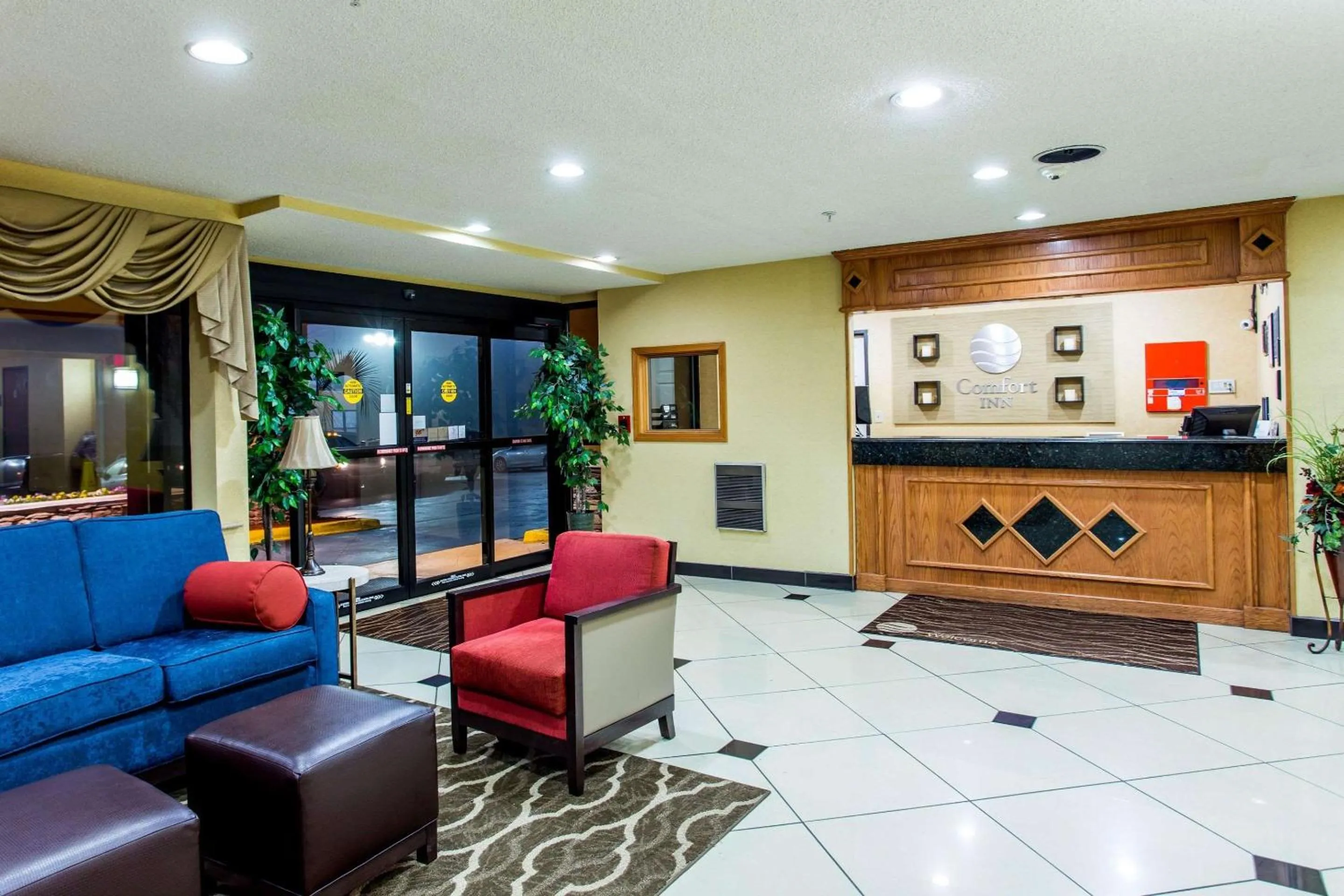 Lobby or reception in Comfort Inn Columbia West