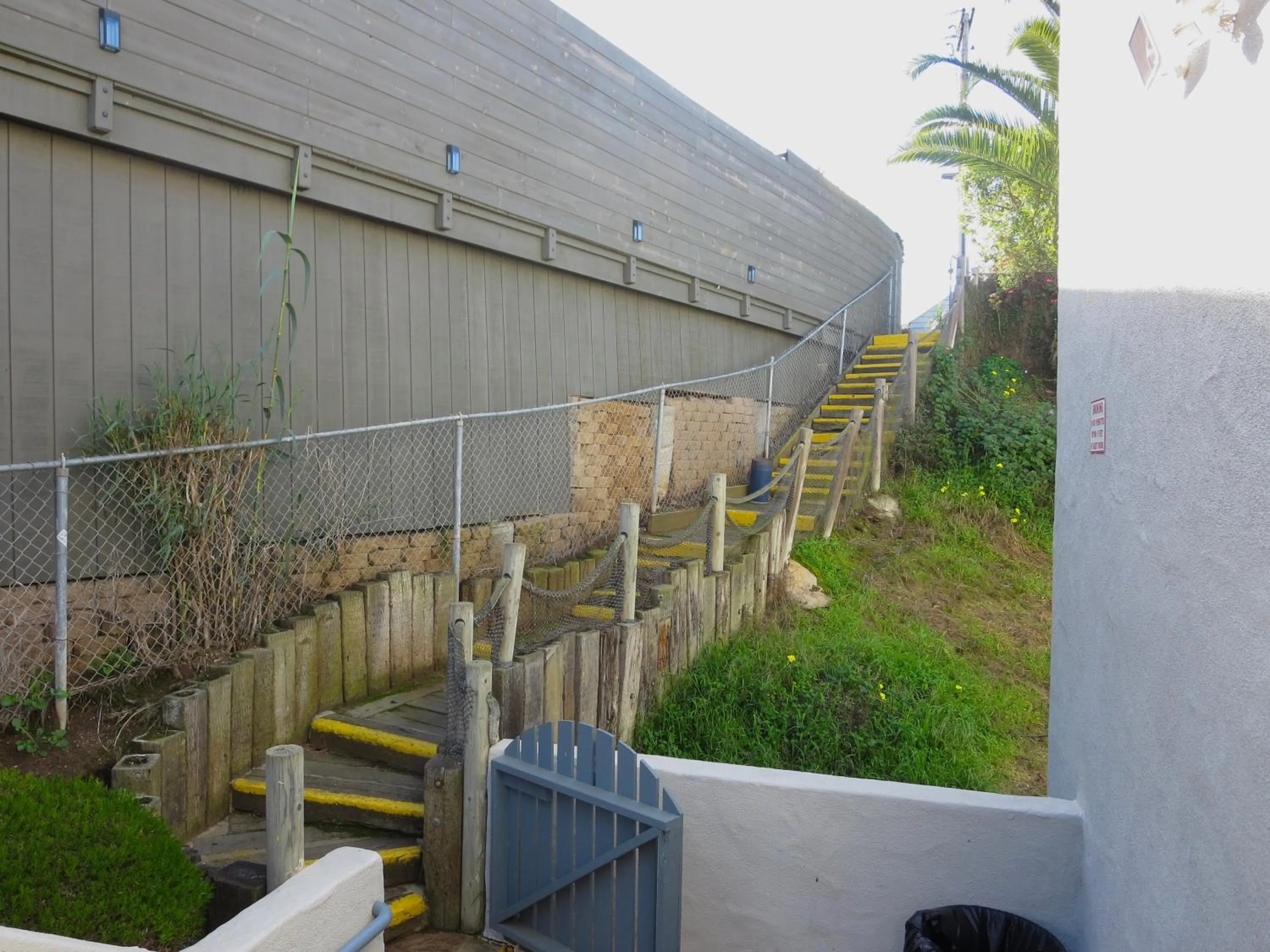 Property building in Rodeway Inn Encinitas North