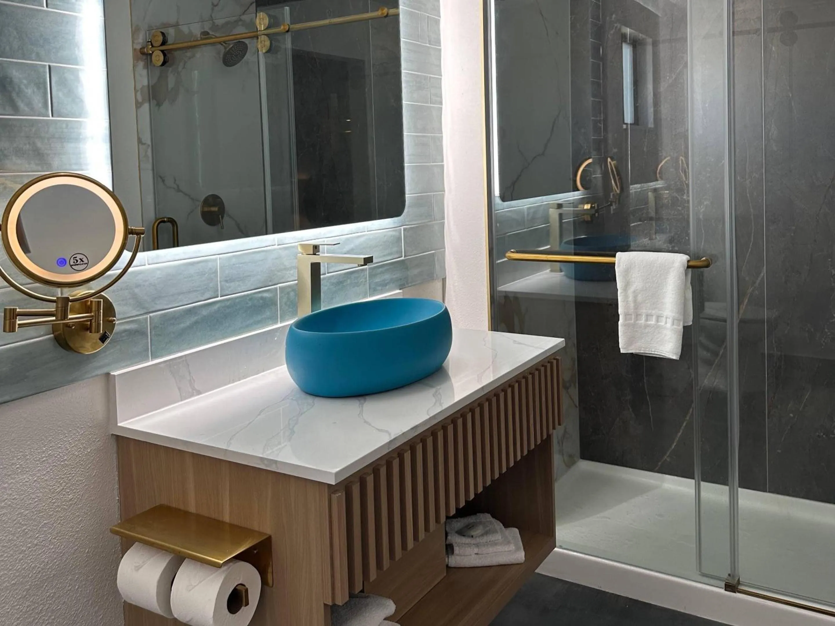 Bedroom in Rodeway Inn Encinitas North