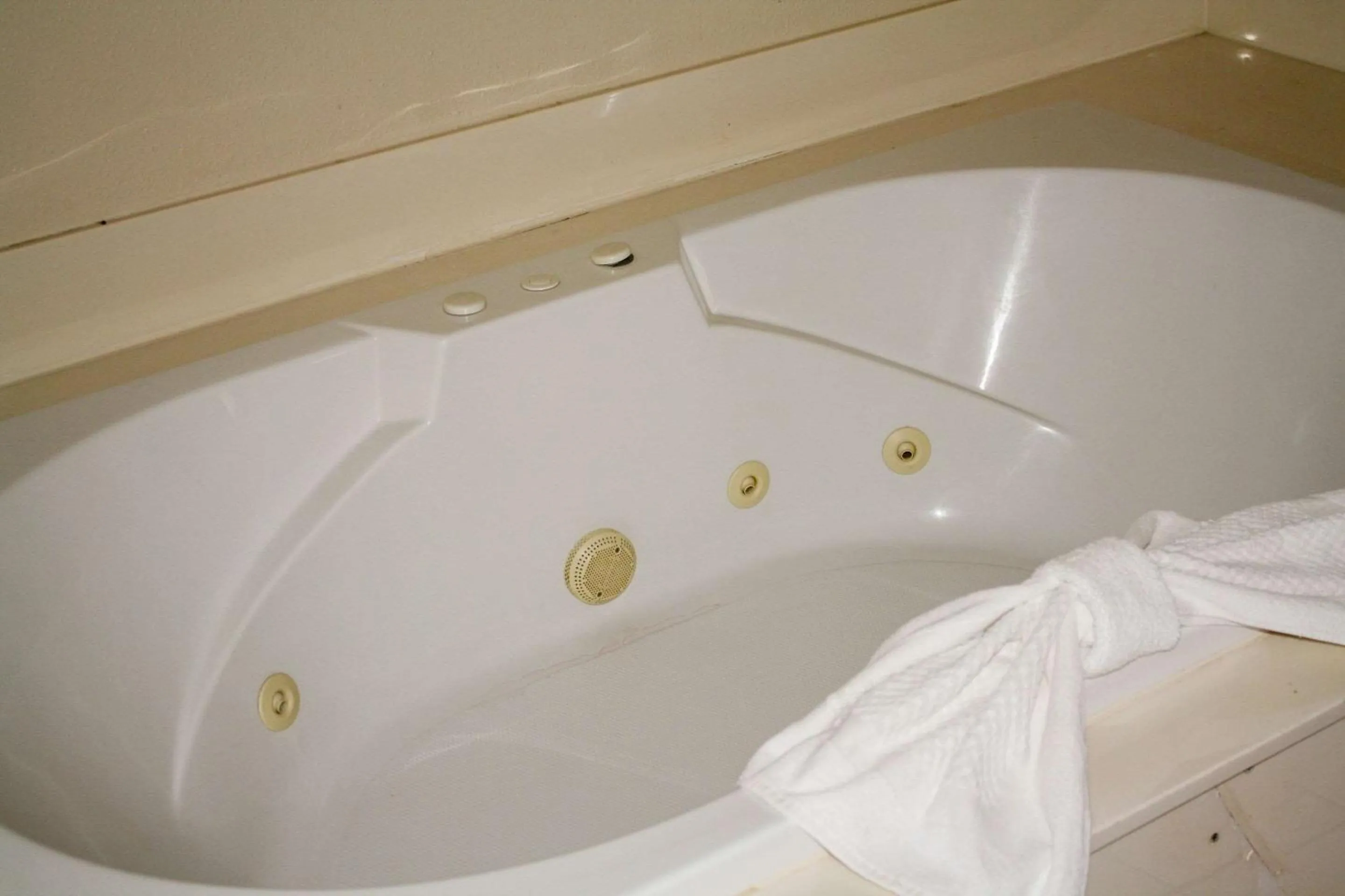 Bedroom in Quality Inn & Suites Wichita Falls I-44