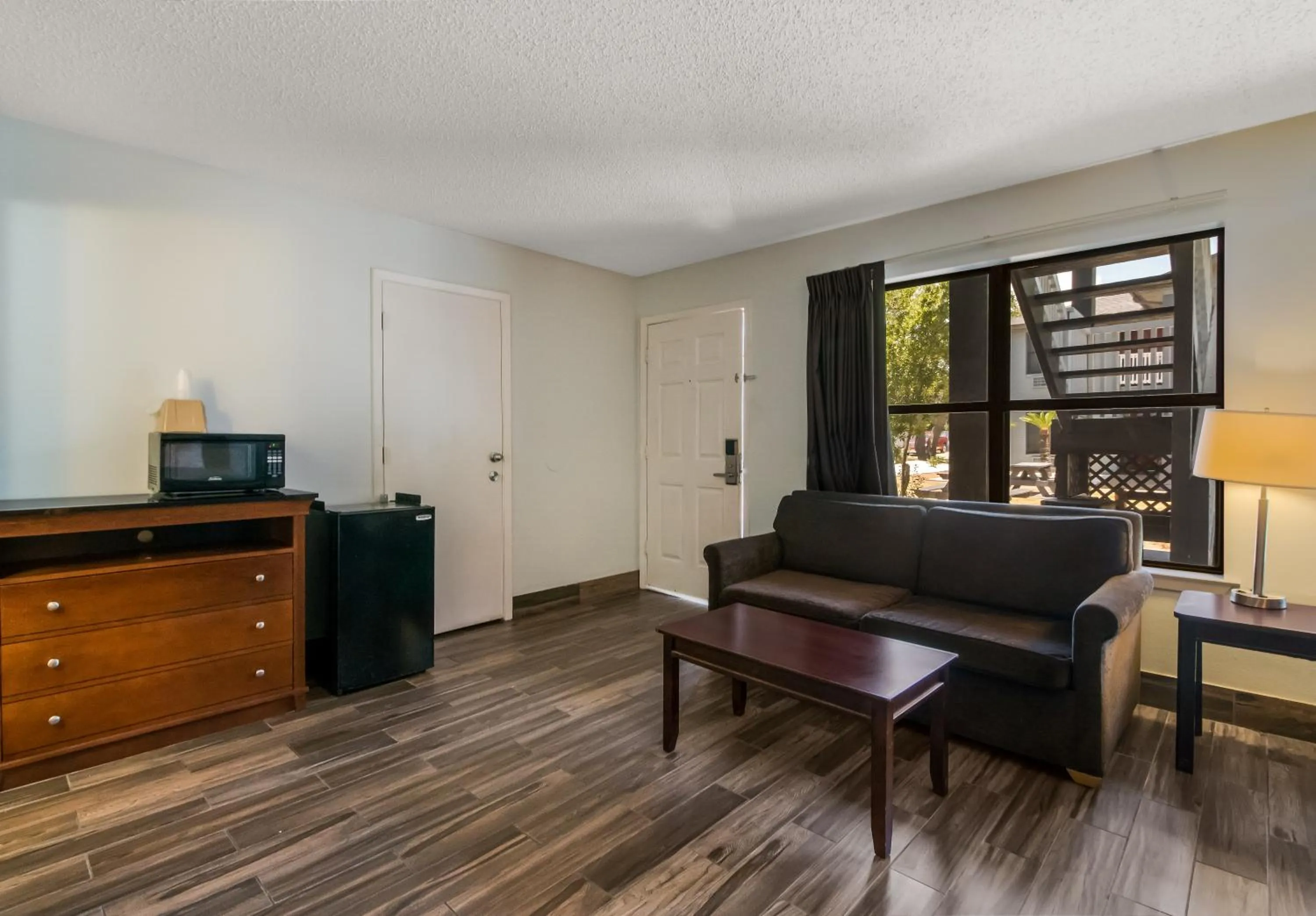 Econo Lodge Inn & Suites Fulton - Rockport