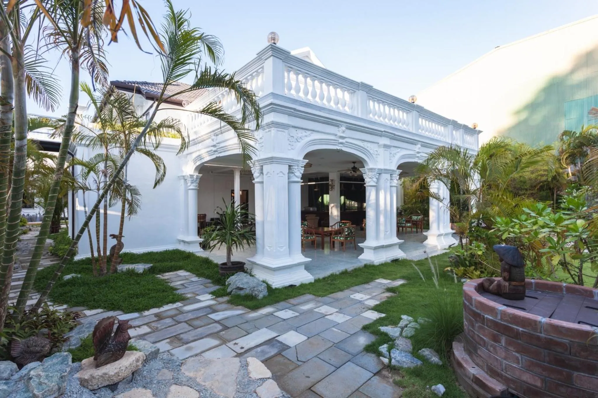 Property building in Sound Gallery House - SHA Plus