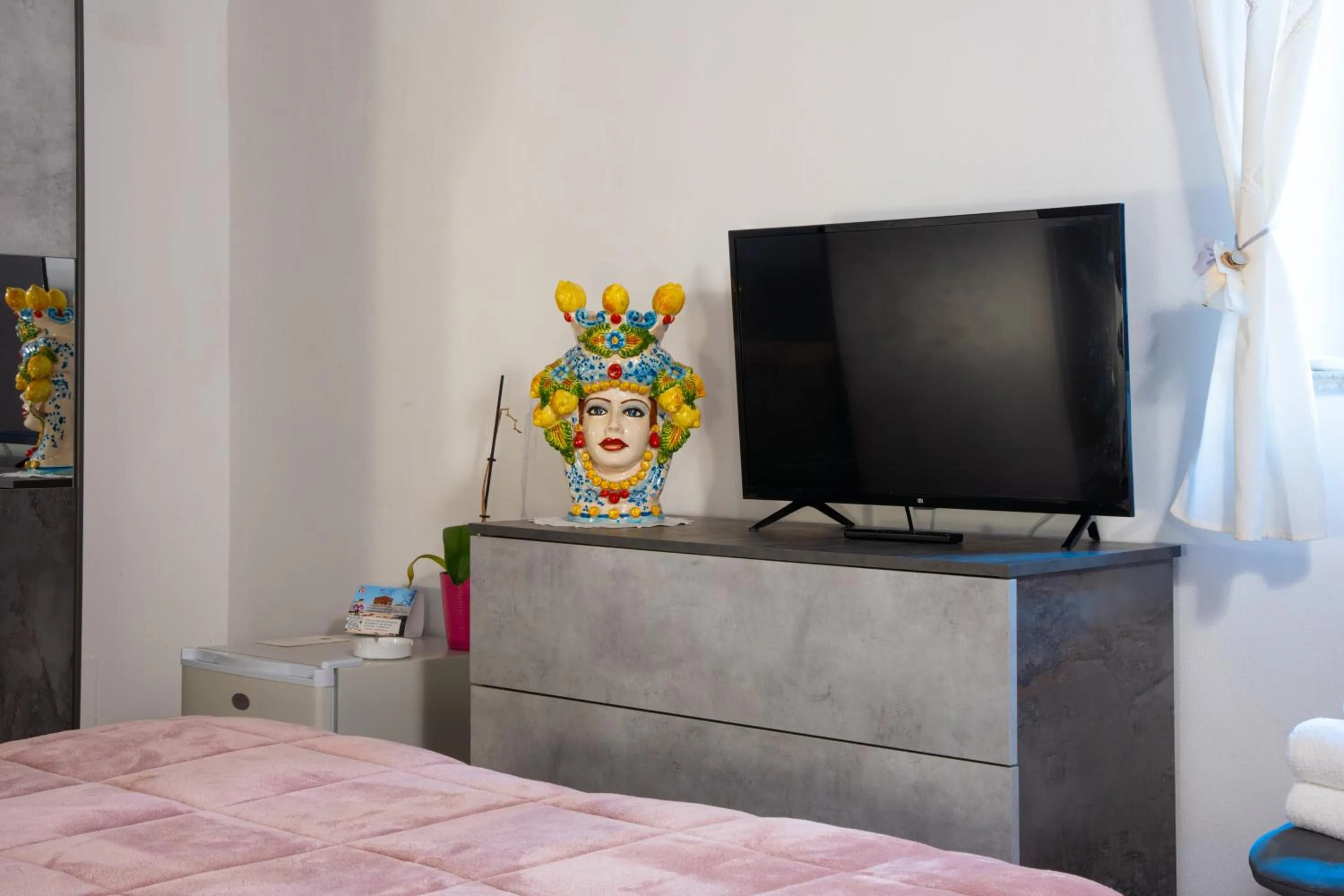 TV and multimedia in Le Teste di Moro al Duomo