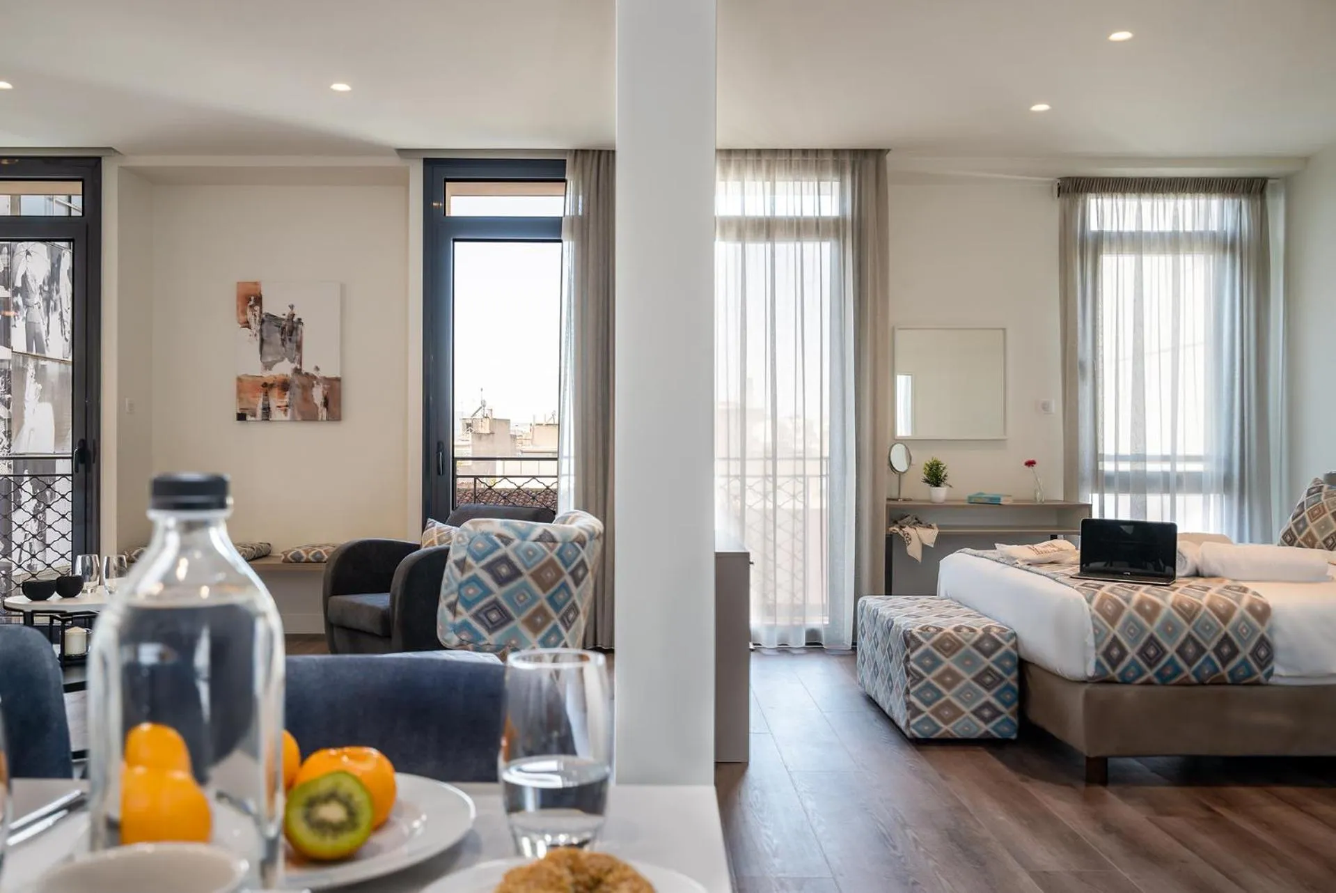 Suite with Balcony in Urban Nest - Suites & Apartments