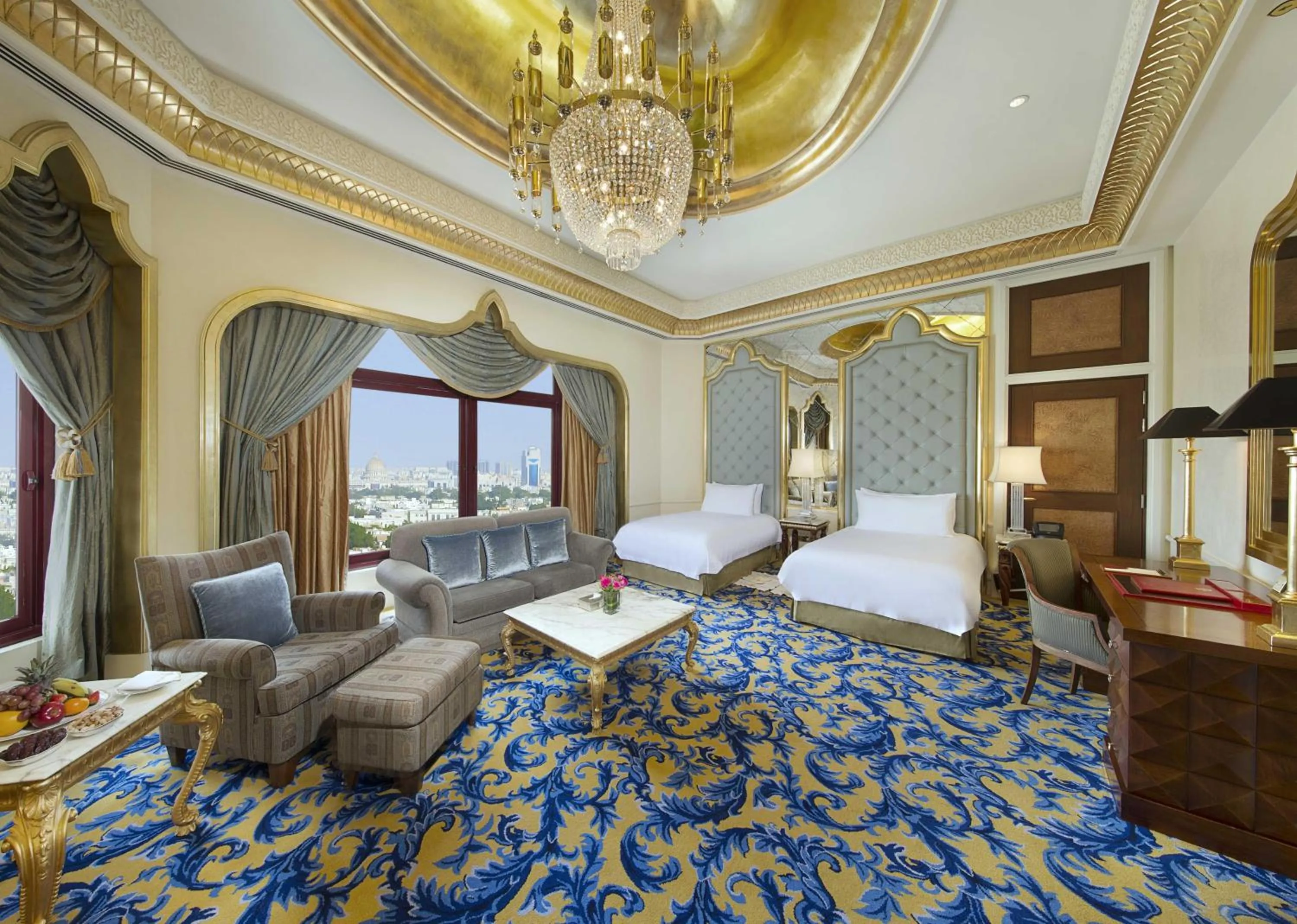 Living room, Bed in Waldorf Astoria Jeddah - Qasr Al Sharq