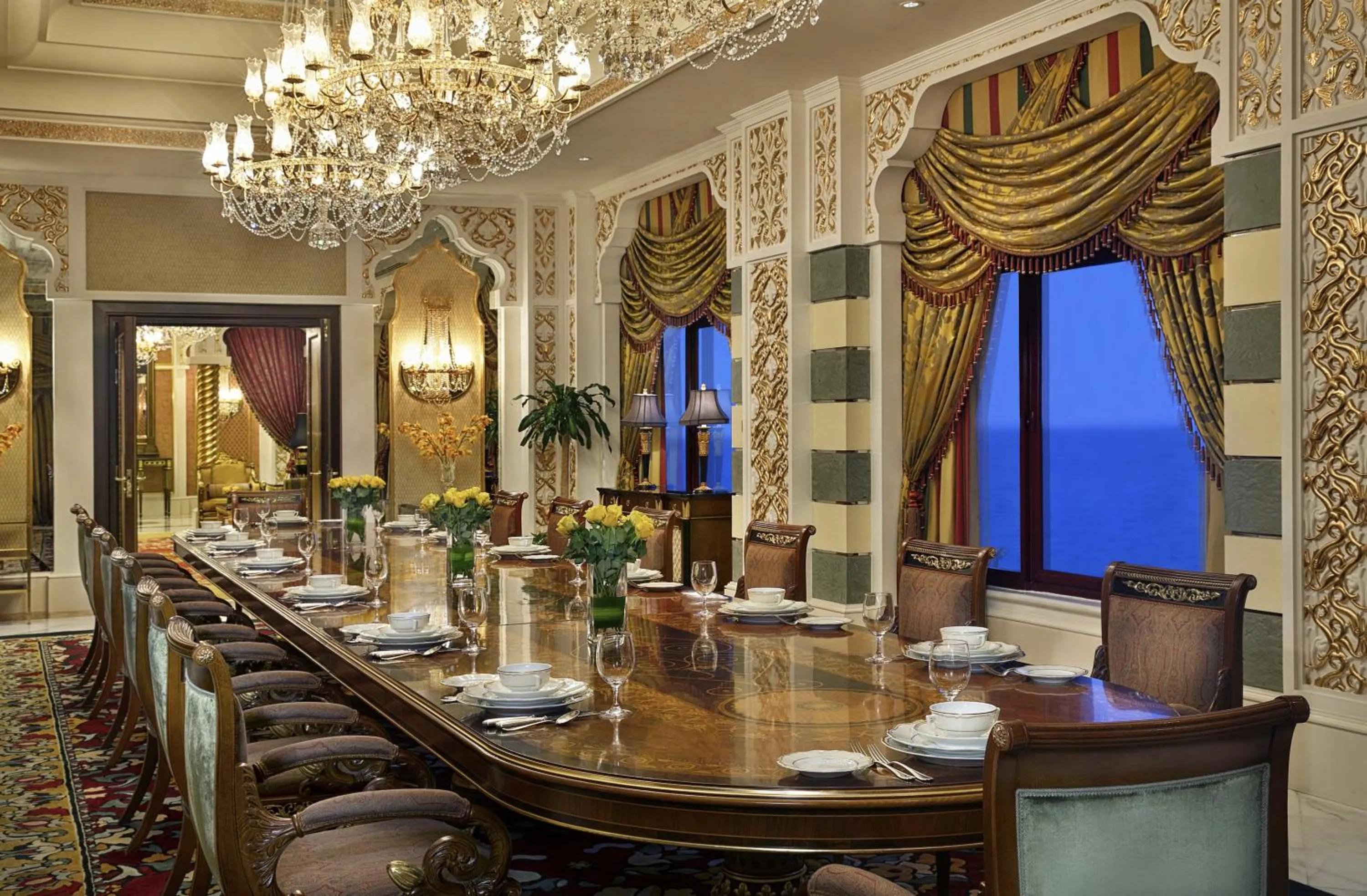 Living room in Waldorf Astoria Jeddah - Qasr Al Sharq