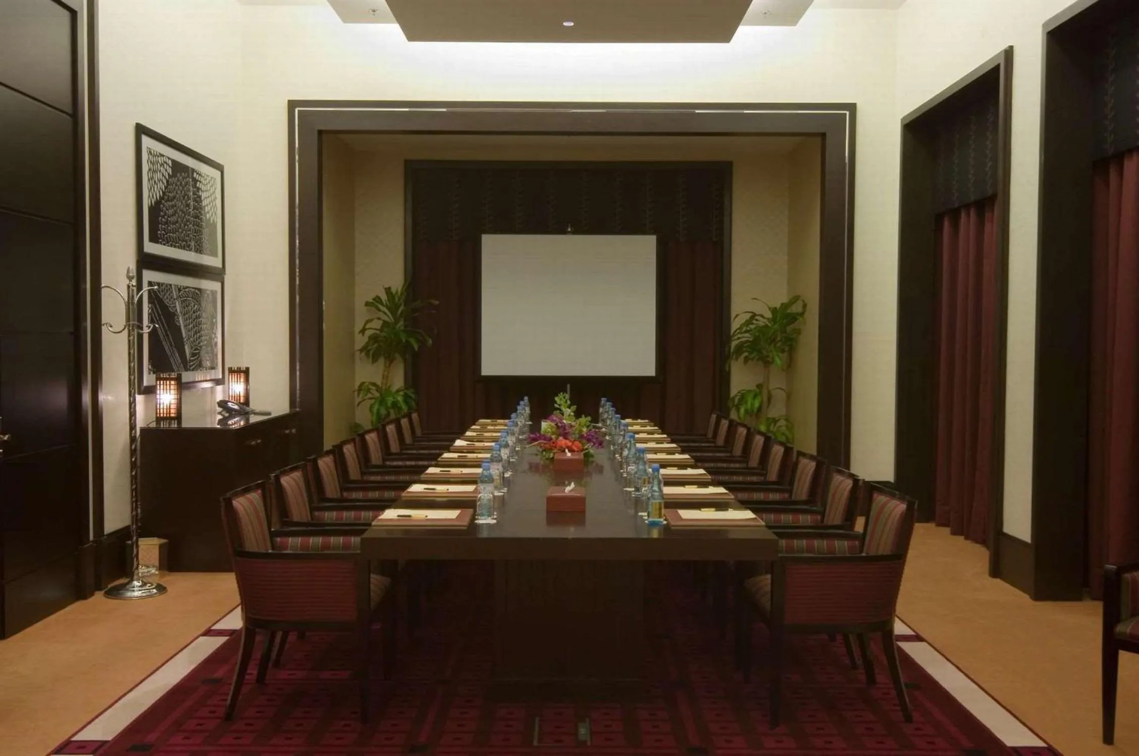 Meeting/conference room in Waldorf Astoria Jeddah - Qasr Al Sharq