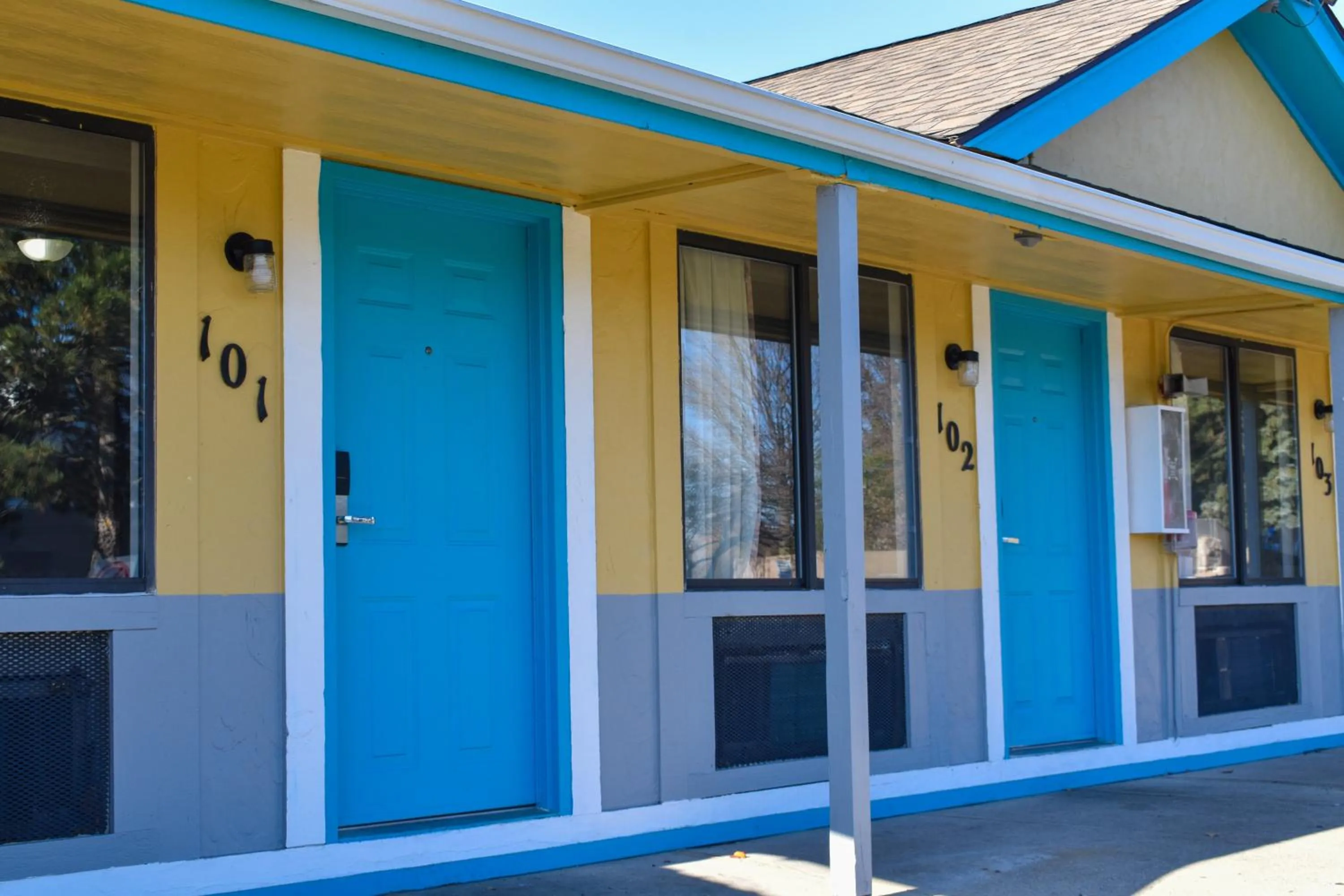 Rodeway Inn Auburn Hills - Detroit