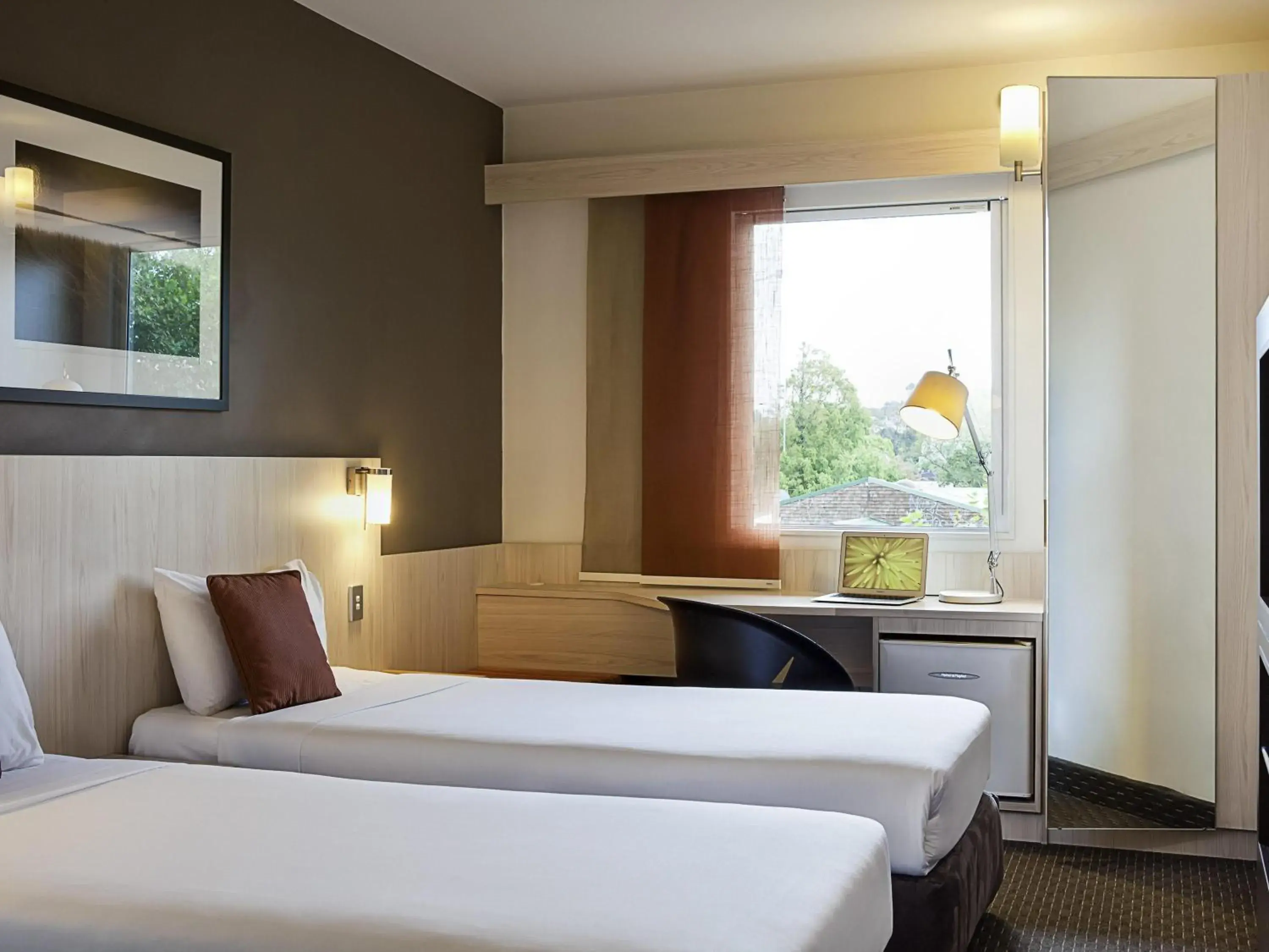 Standard Twin Room in ibis Auckland Ellerslie Standard Twin Room in ibis Auckland Ellerslie