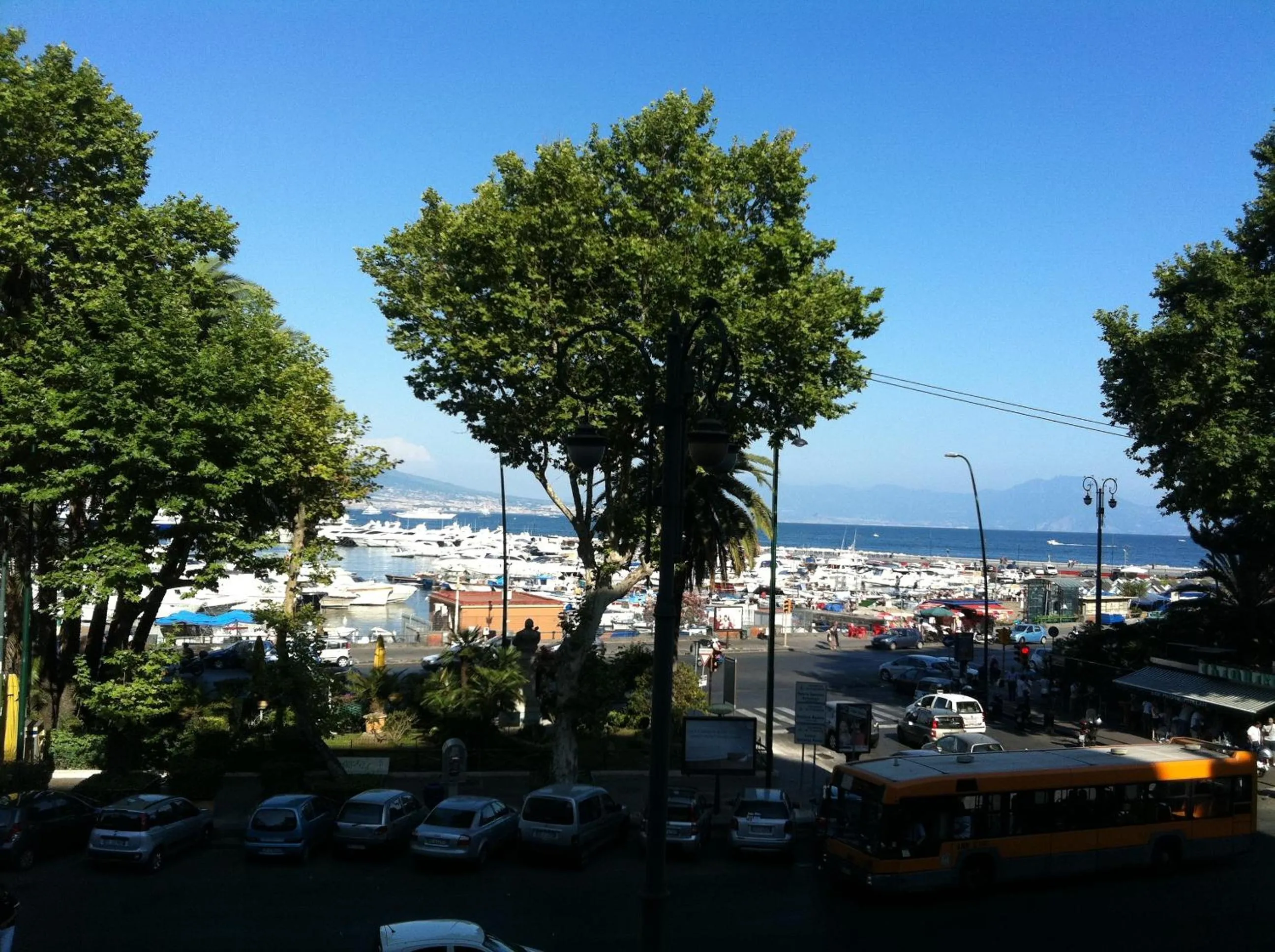 Day in MergellinaResort