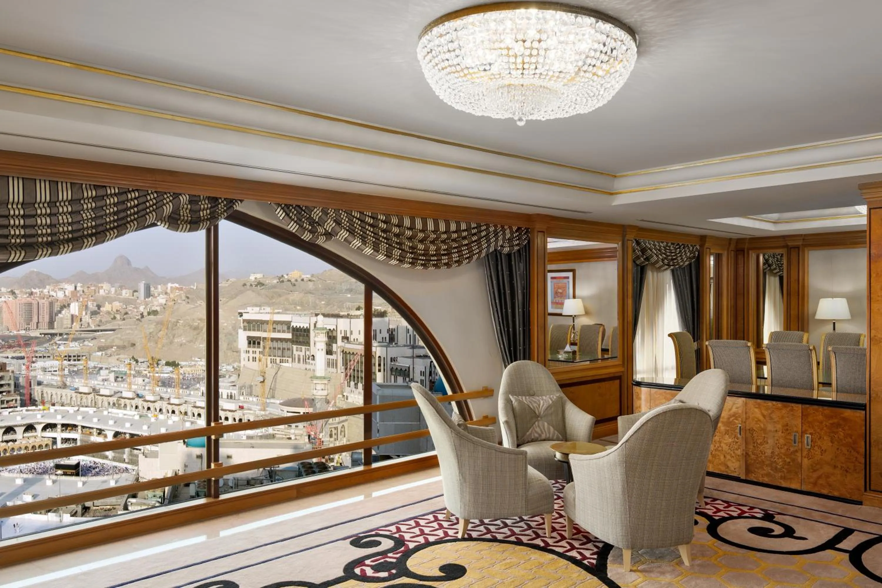 Living room in Makkah Hotel