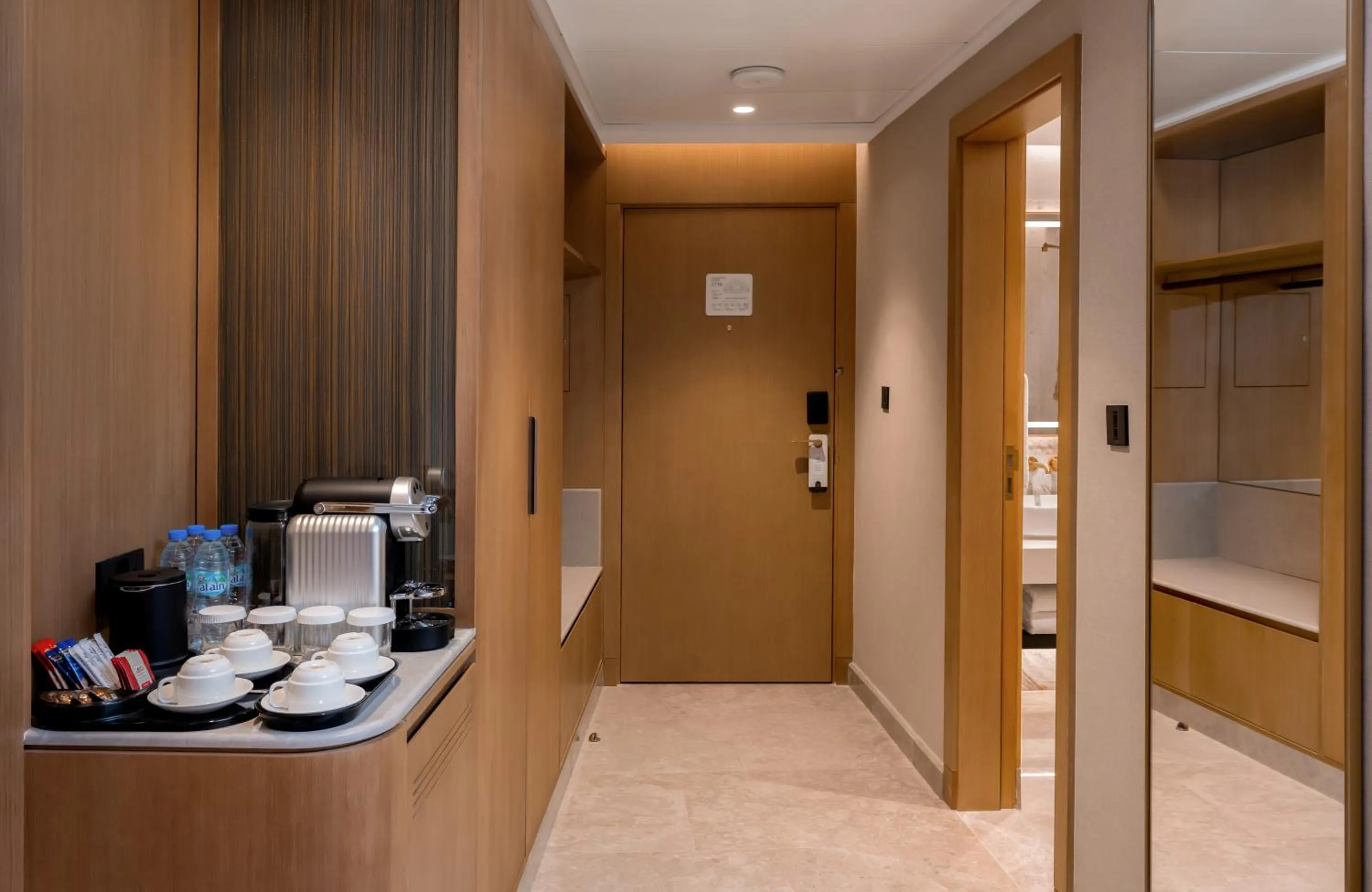 Coffee/tea facilities in Makkah Hotel