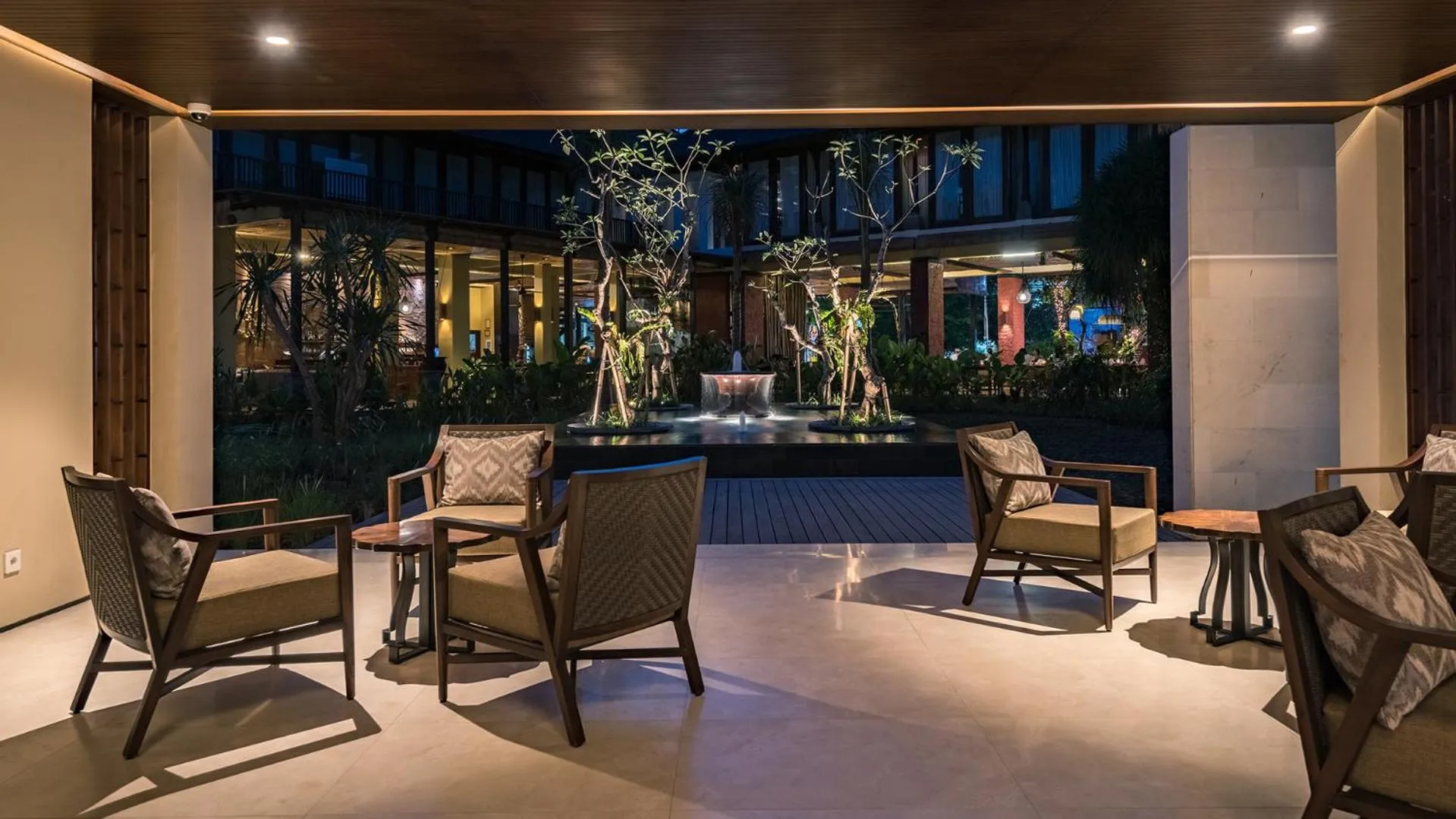 Lobby or reception in Ramayana Suites and Resort