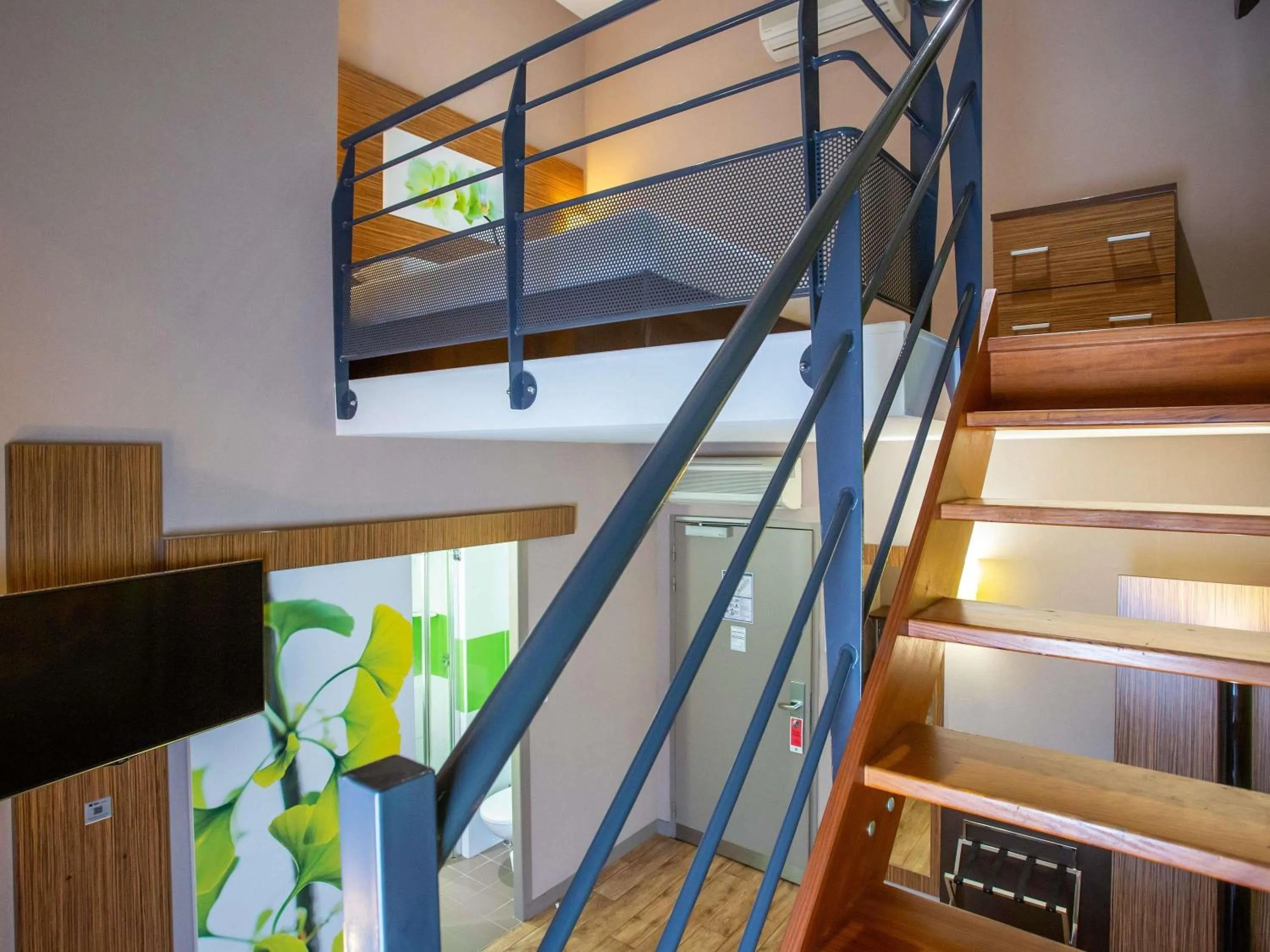 Bedroom in Hôtel Ibis Styles Bourges