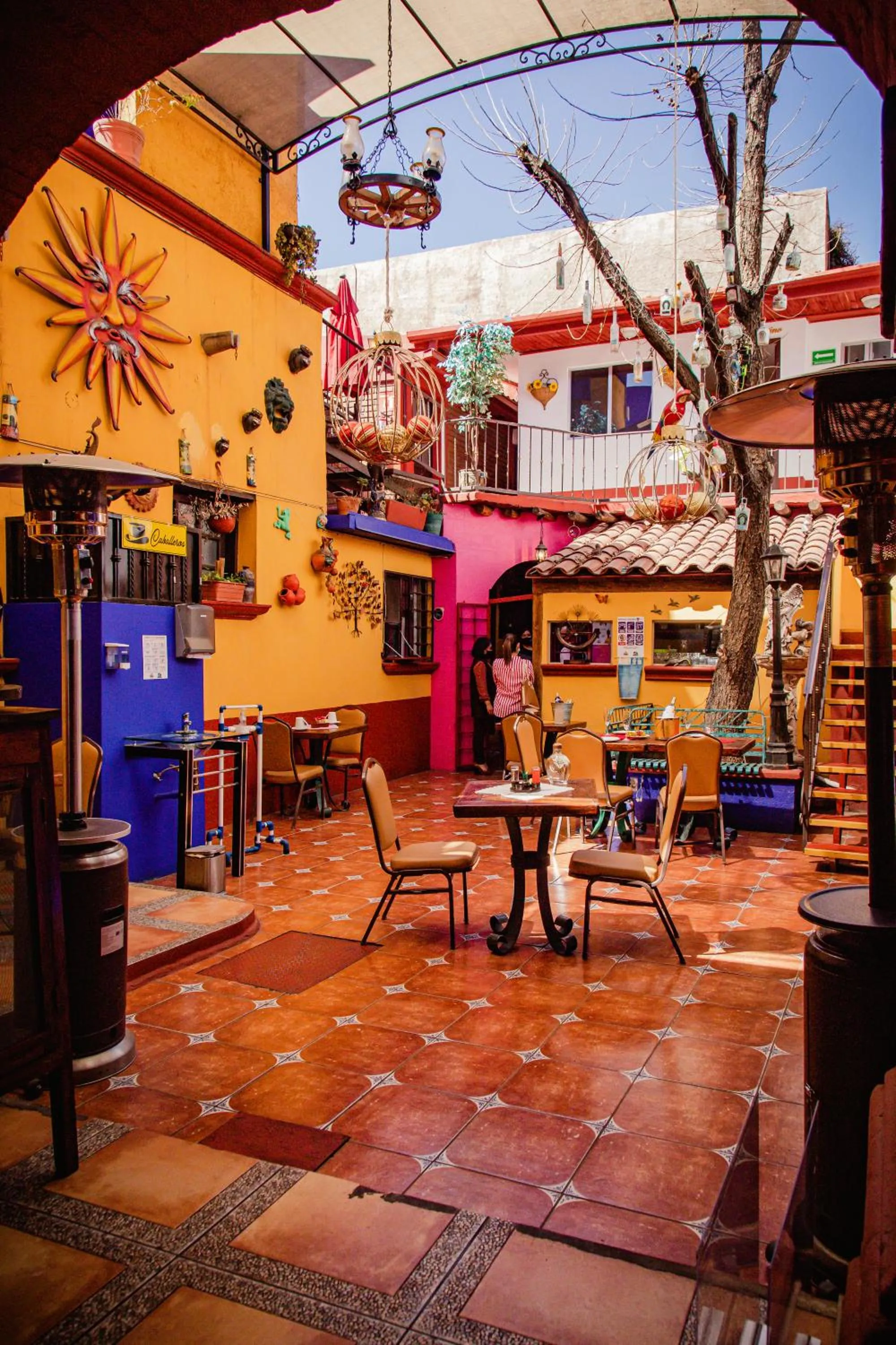 Patio in HOTEL BOUTIQUE EL VIEJO MUNDO